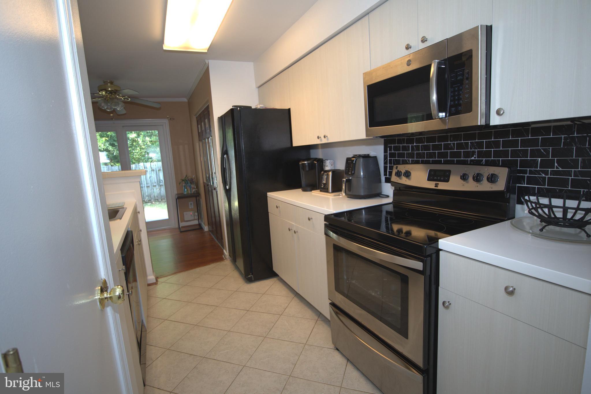 POTOMAC HILLS - Residential