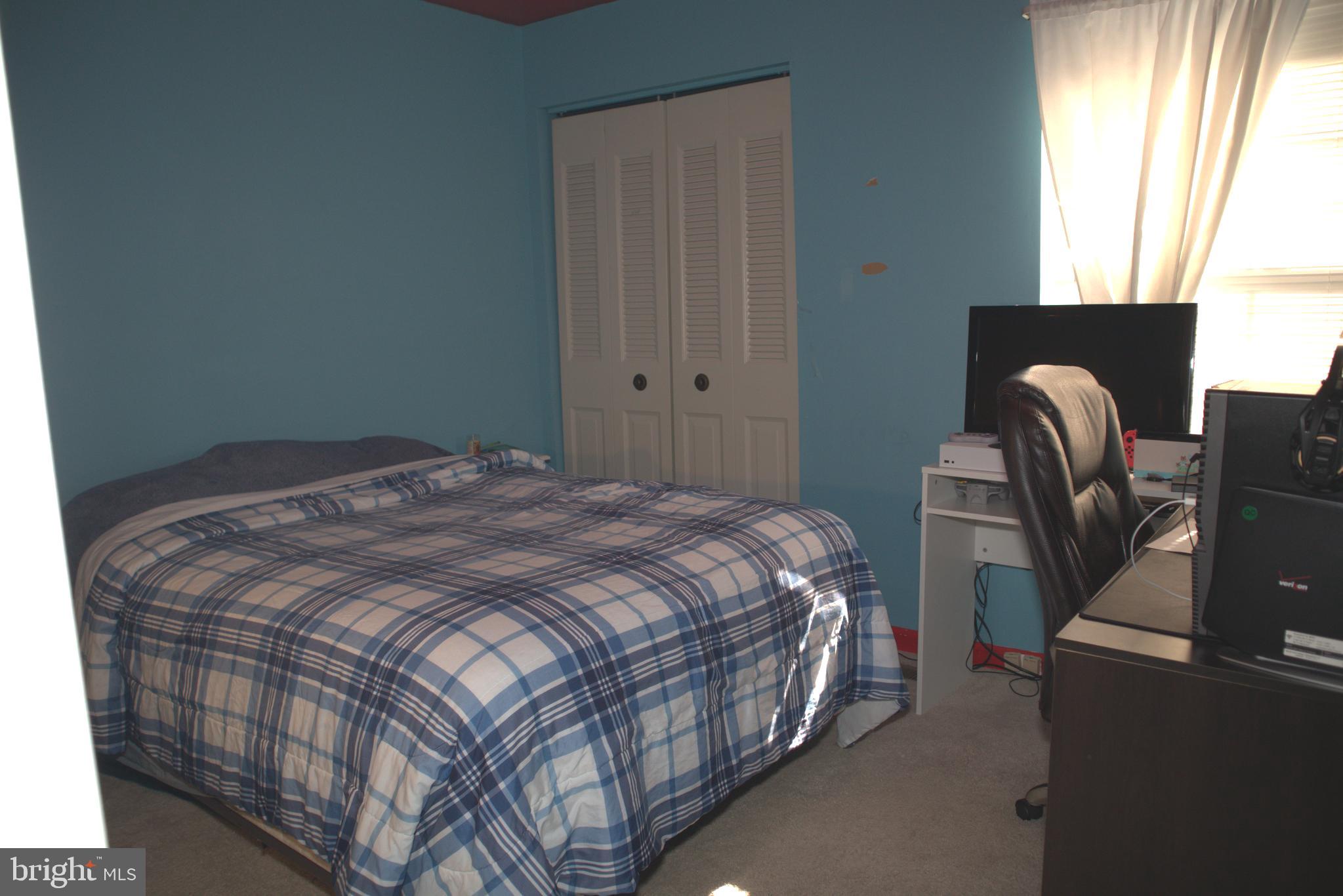 POTOMAC HILLS - Residential