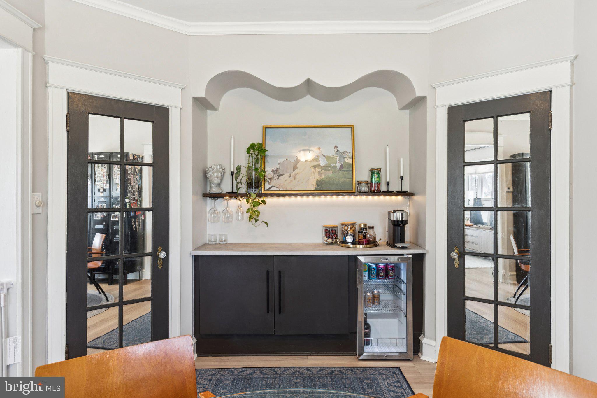 ROXBOROUGH - Residential