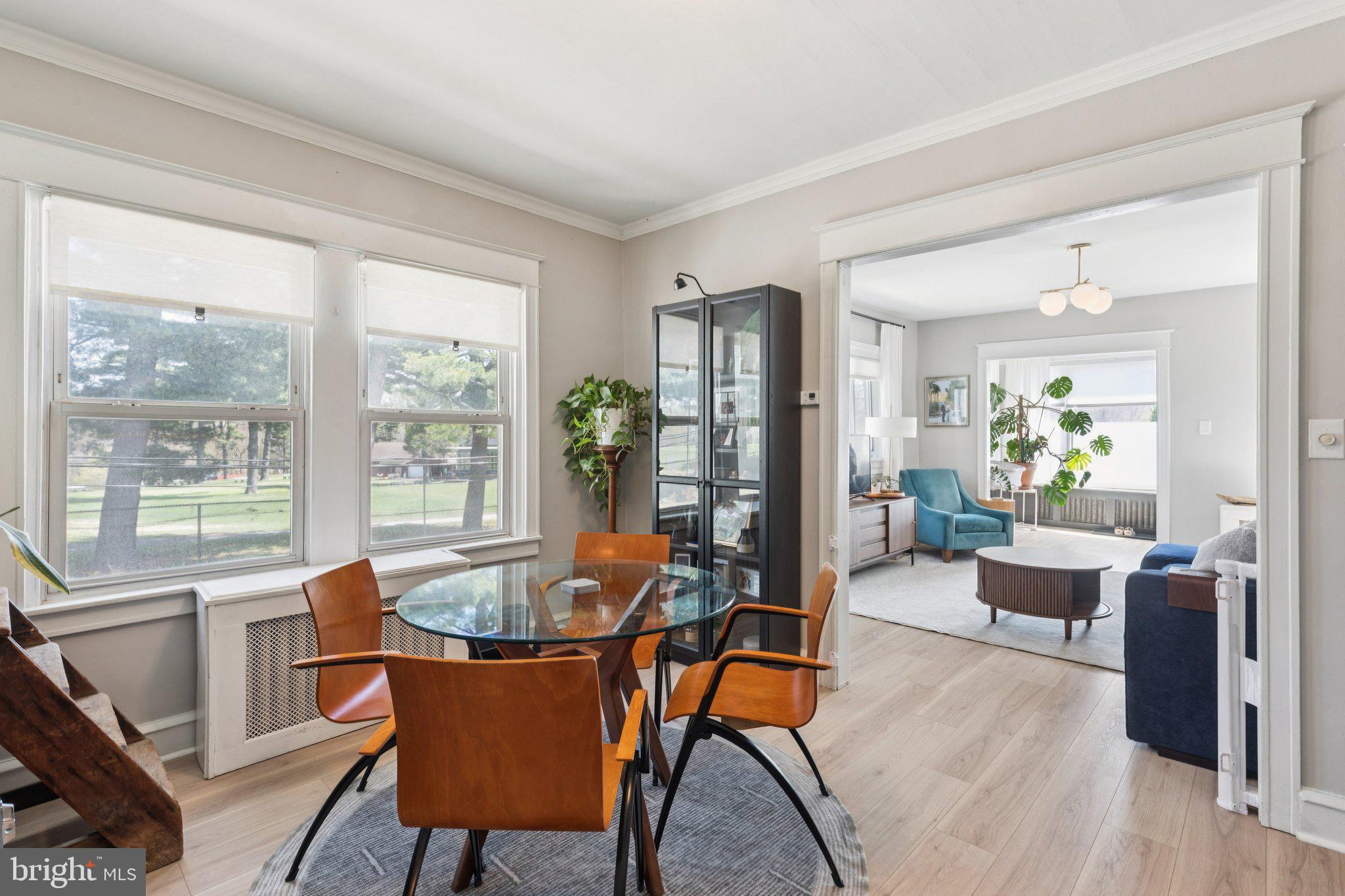 ROXBOROUGH - Residential