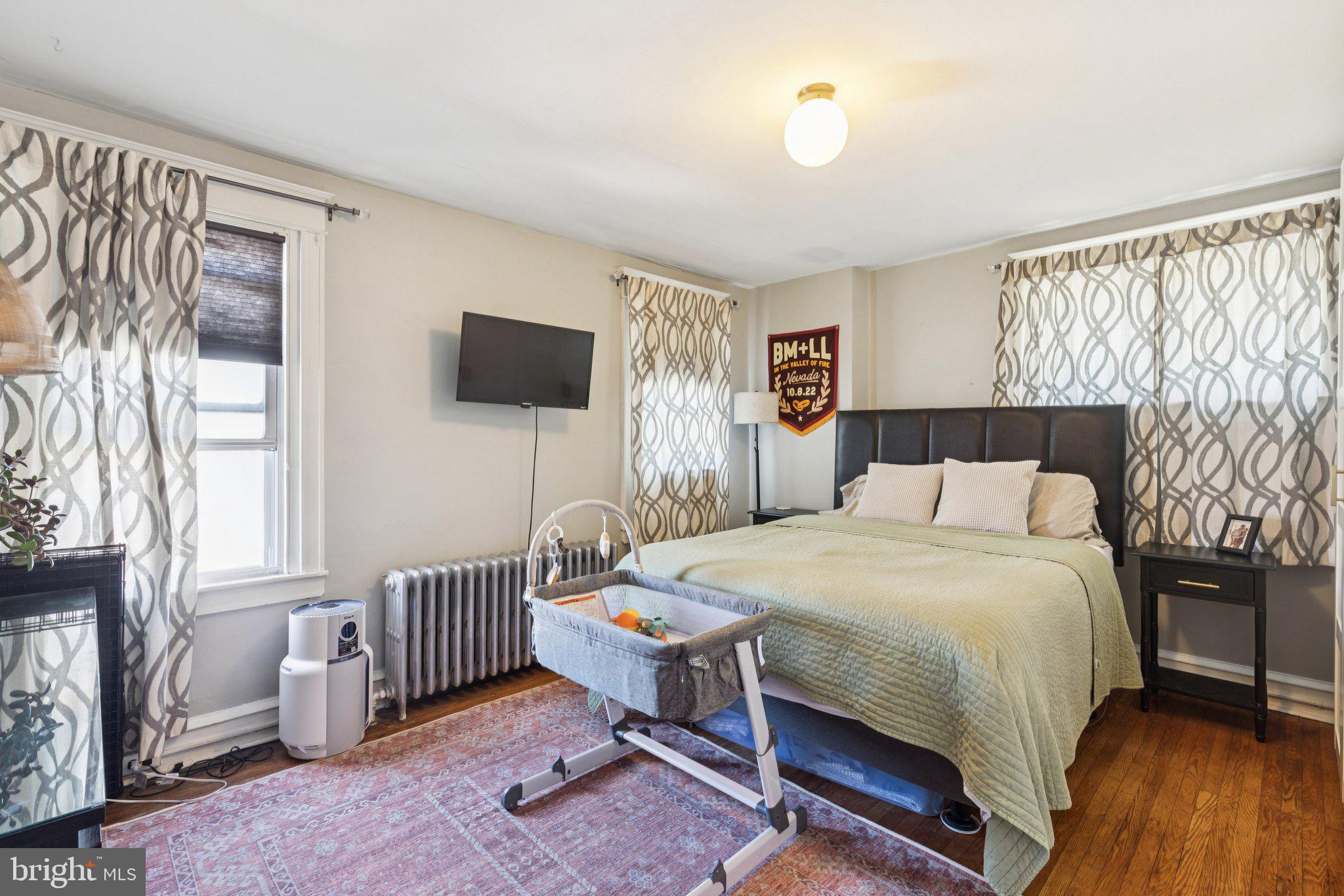ROXBOROUGH - Residential