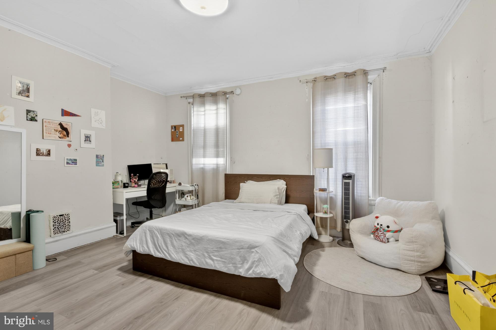 UNIVERSITY CITY - Residential Lease