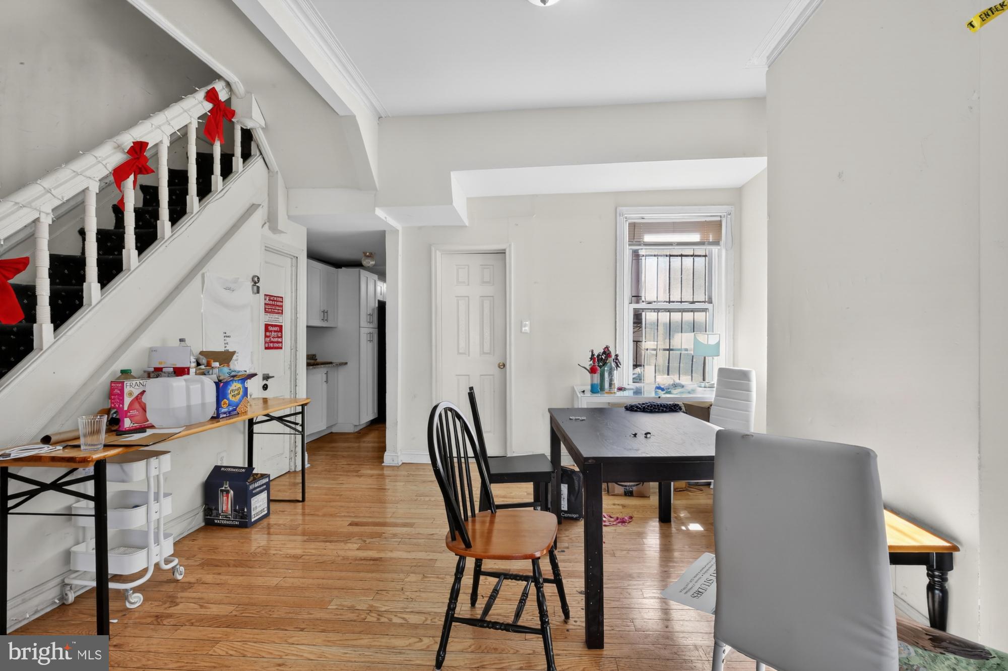 UNIVERSITY CITY - Residential Lease