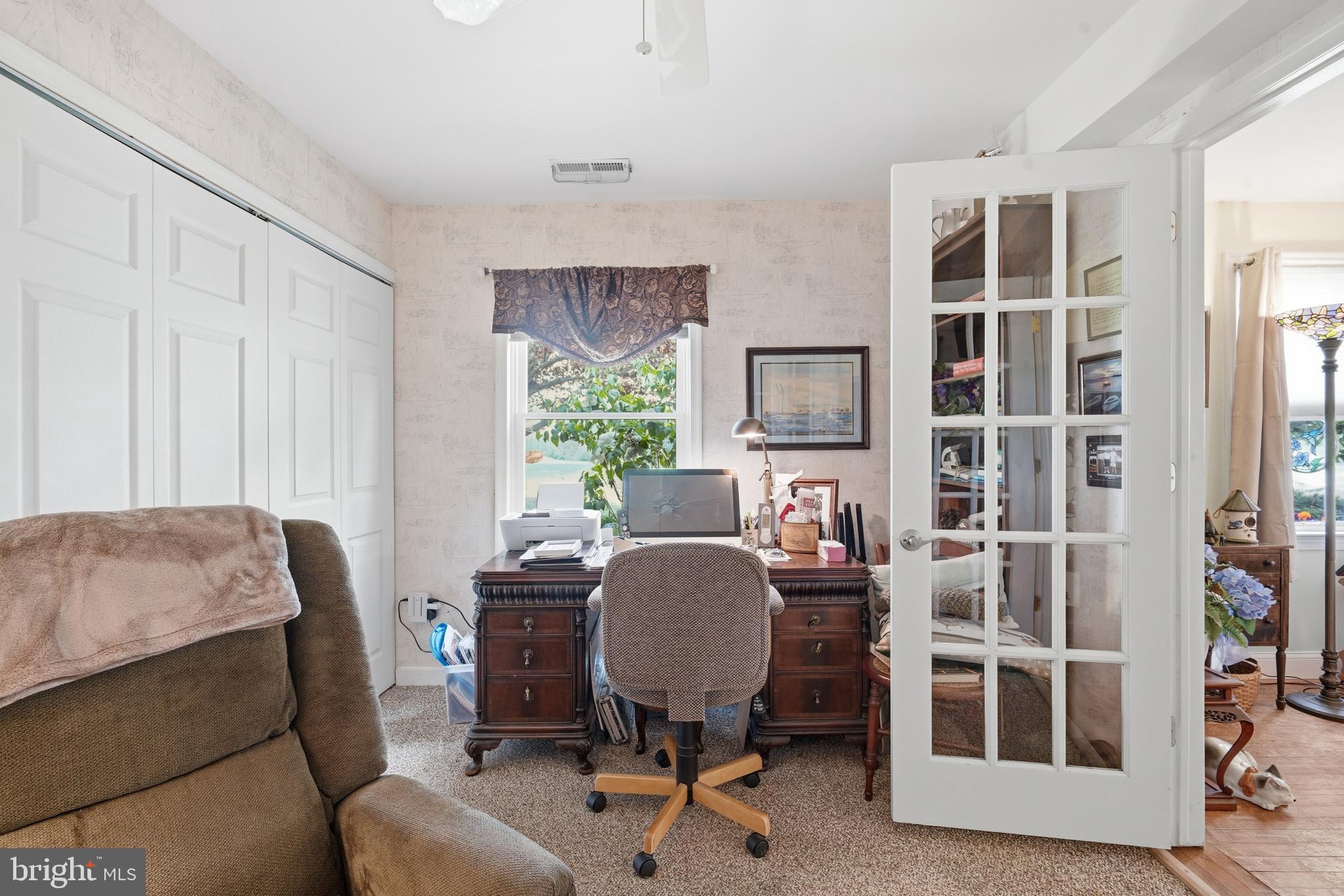 KENTMORE PARK - Residential