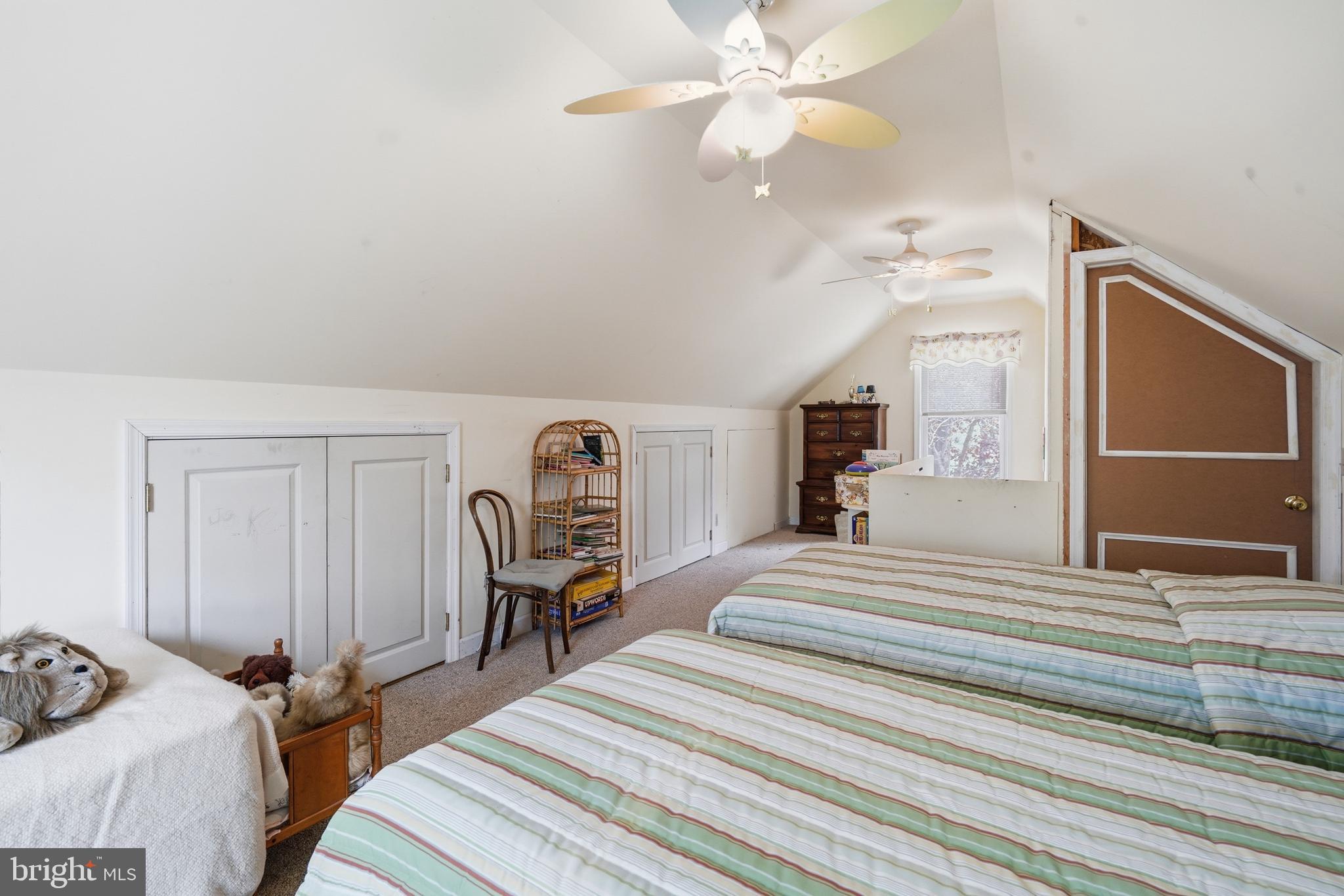 KENTMORE PARK - Residential