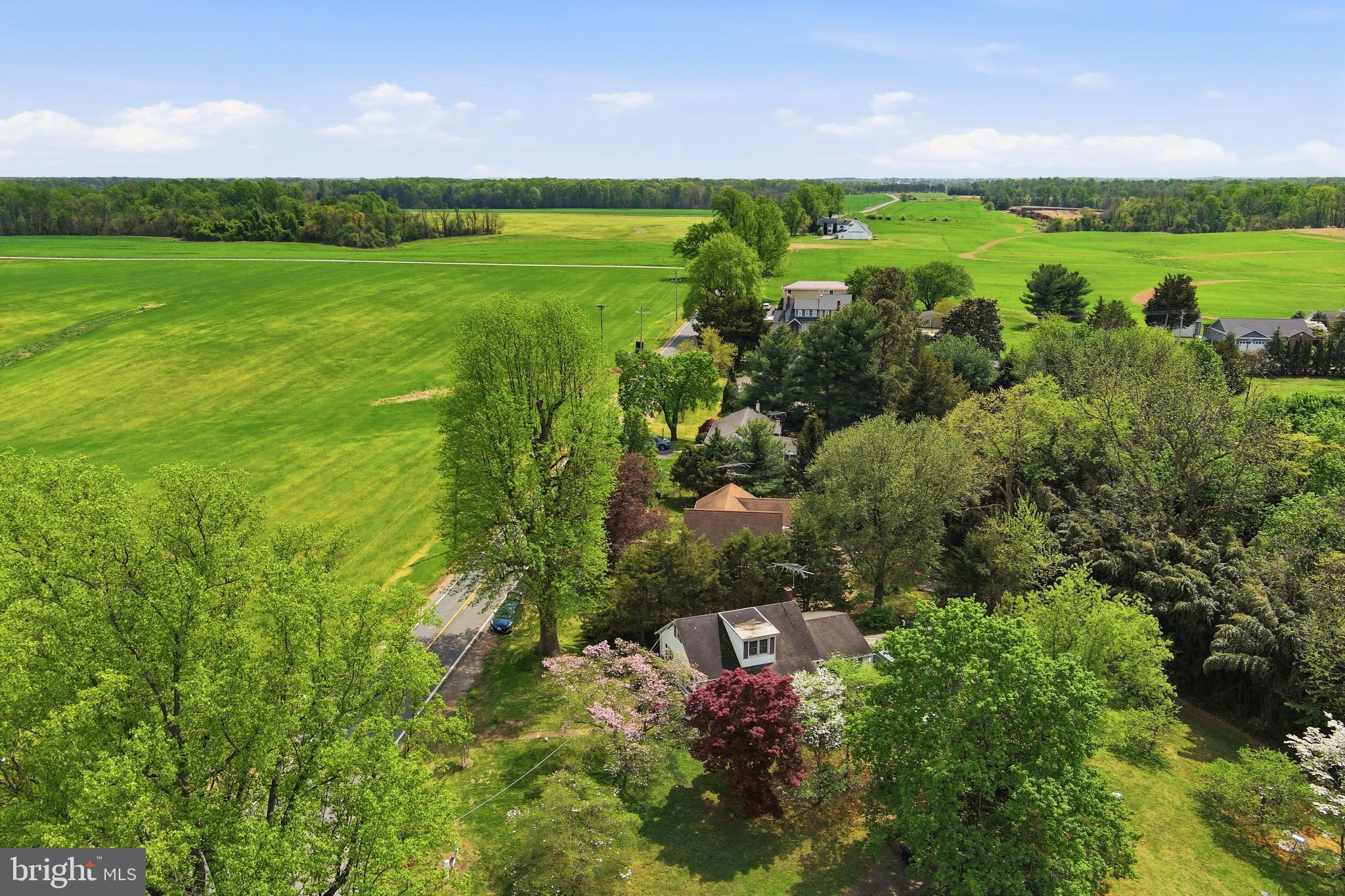 KENTMORE PARK - Residential