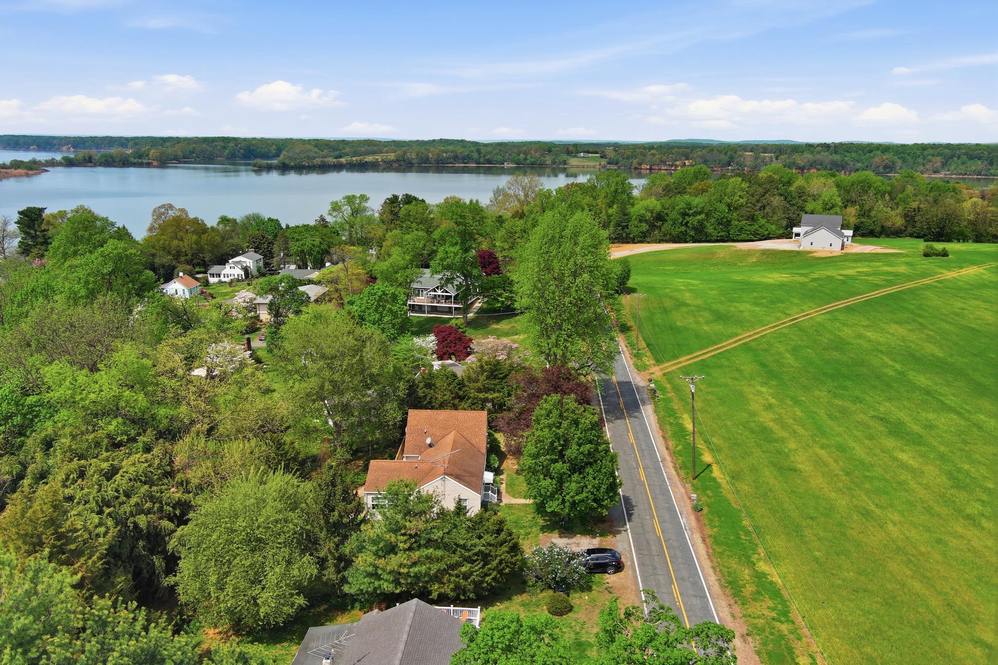 KENTMORE PARK - Residential