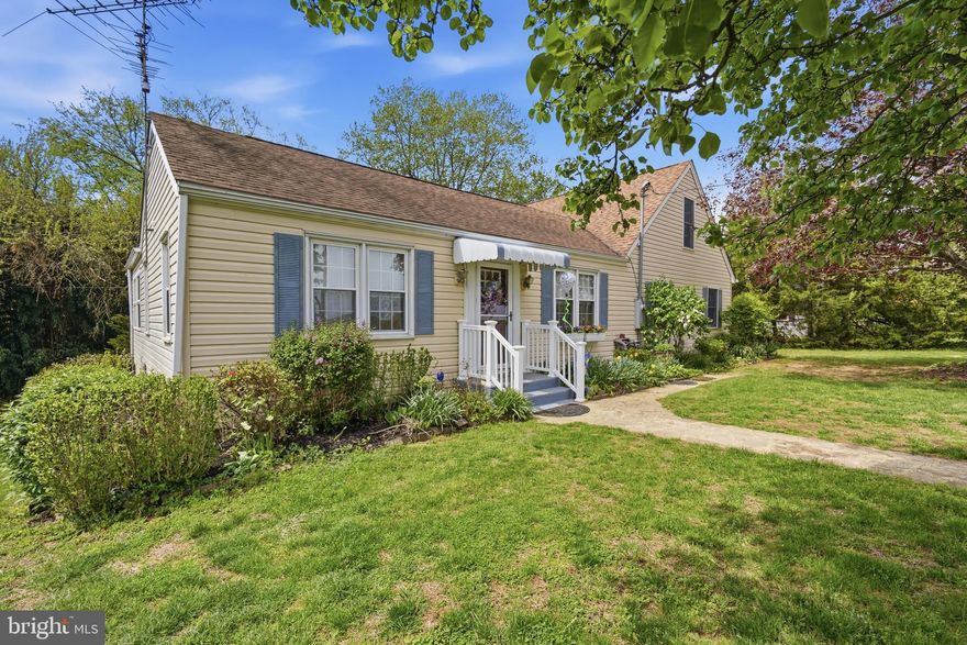 Kentmore Park cottage. Well maintained. Four bedrooms and two baths. One bath reconvigured with stack washer and dryer. Could be returned to full bath when relocating washer and dryer to basement.  Lovely pastoral view of farmland. Easy path to beach and central Kentmore Park area. Tax free shopping in Delaware.  Proximity to Historic Chesterton with casual and special dining, eclectic shopping, Chestertown Country Club, waterfront access, fishing and boating opportunities. Sail on the Packet for an adventure on the Chester River. Visit historical buildings. Enjoy weekend activities in History Park in the center of town. Never a dull moment. Chestertown is full of history including Washington College and the Chestertown Tea Party.