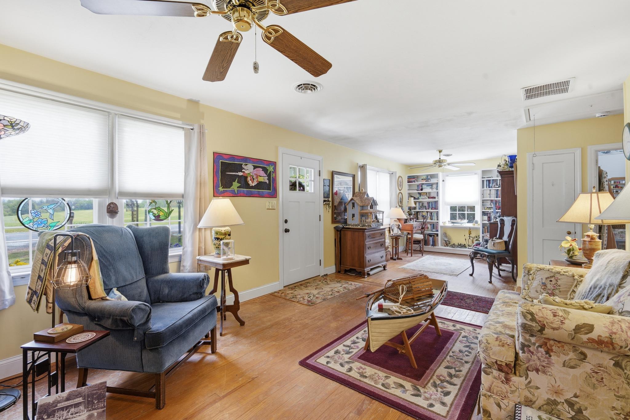 KENTMORE PARK - Residential