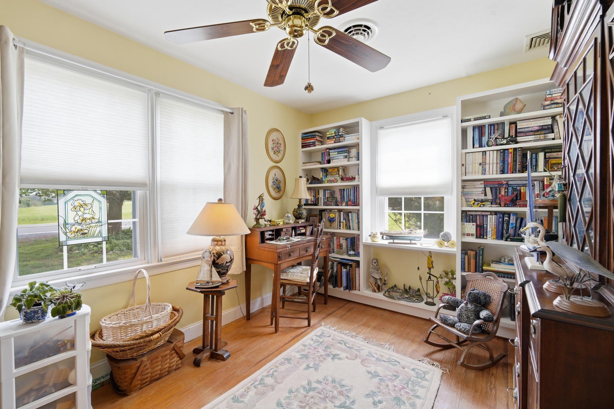 KENTMORE PARK - Residential