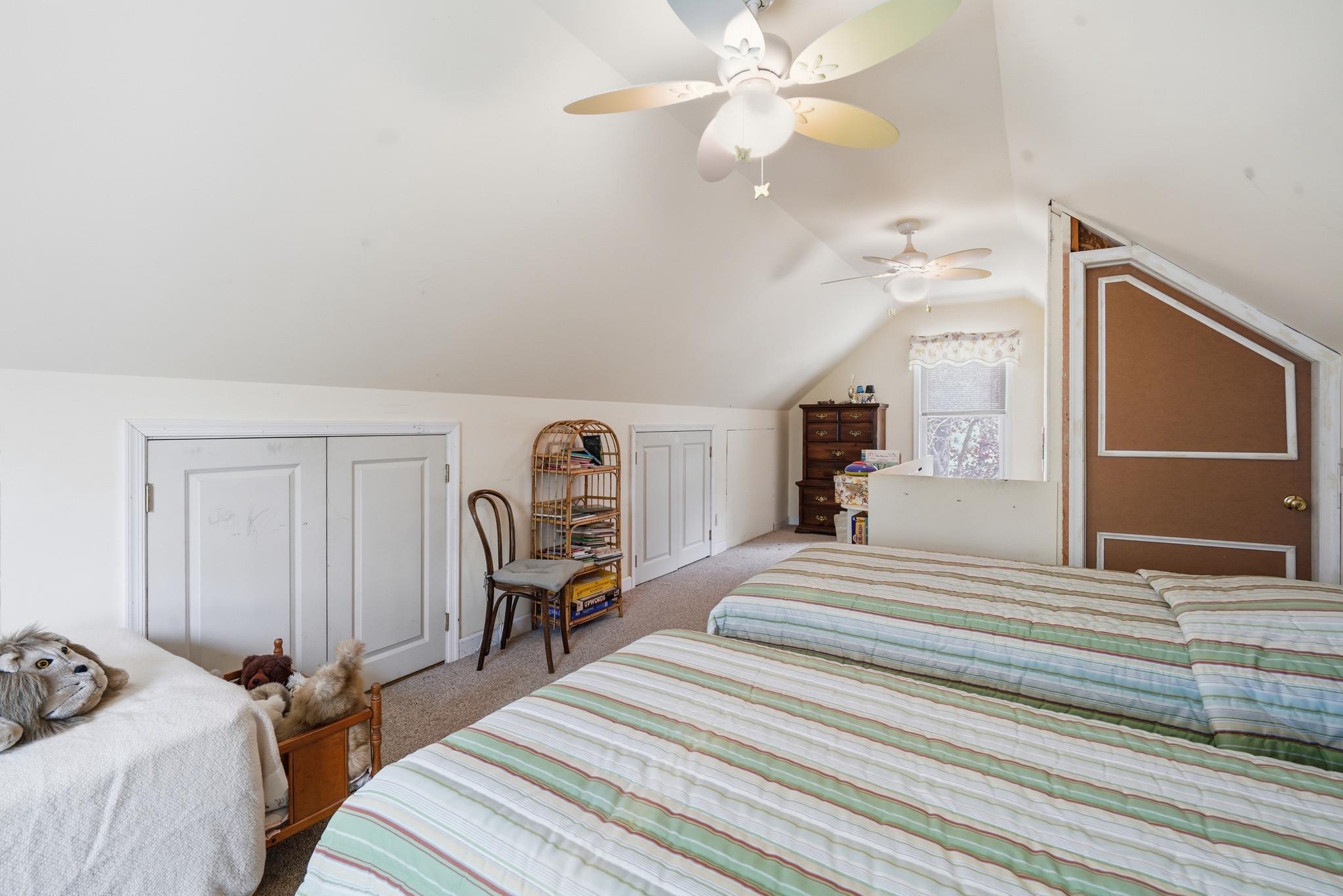 KENTMORE PARK - Residential