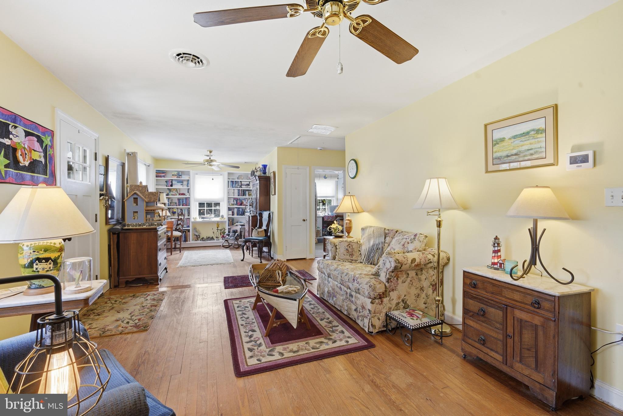 KENTMORE PARK - Residential