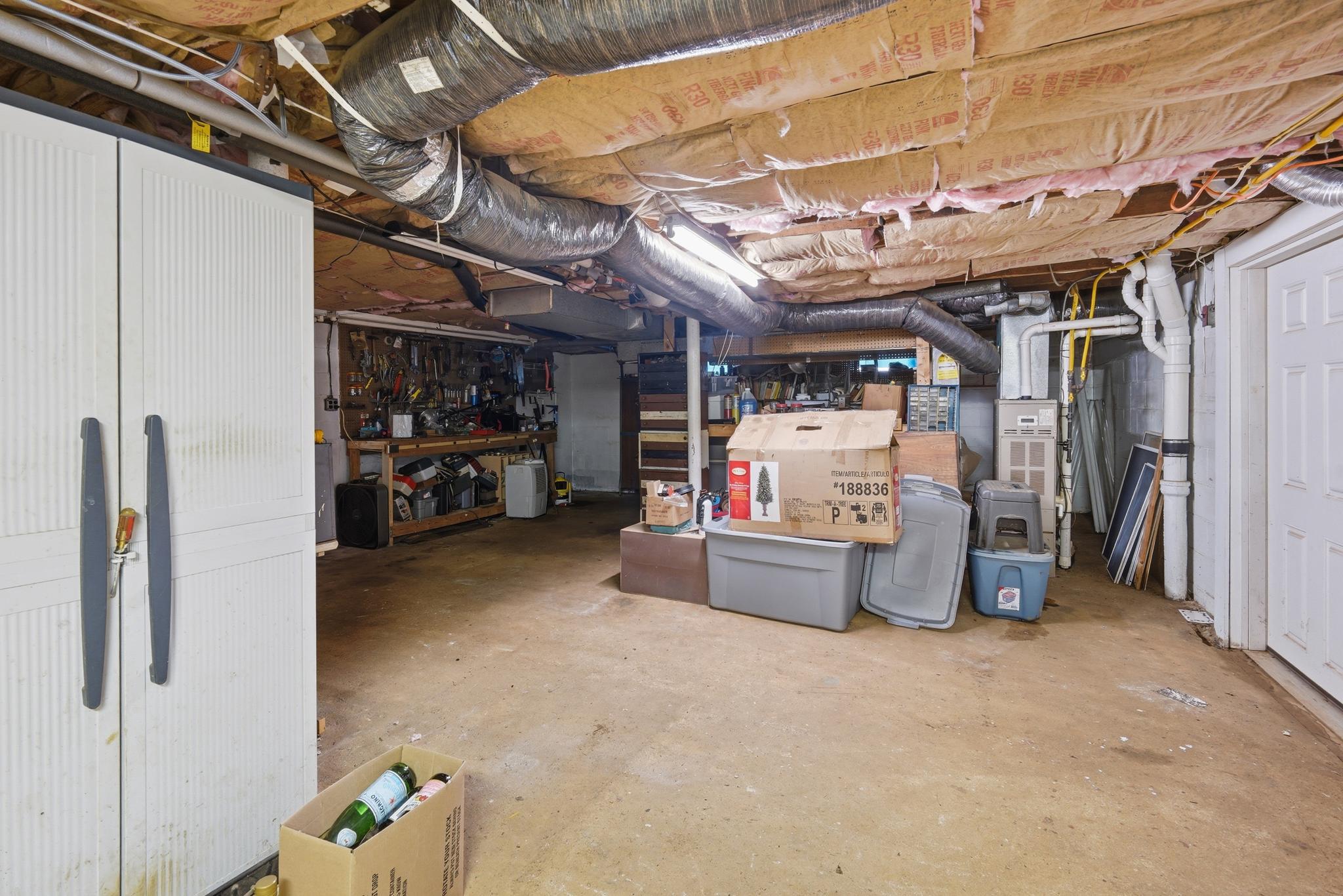 KENTMORE PARK - Residential