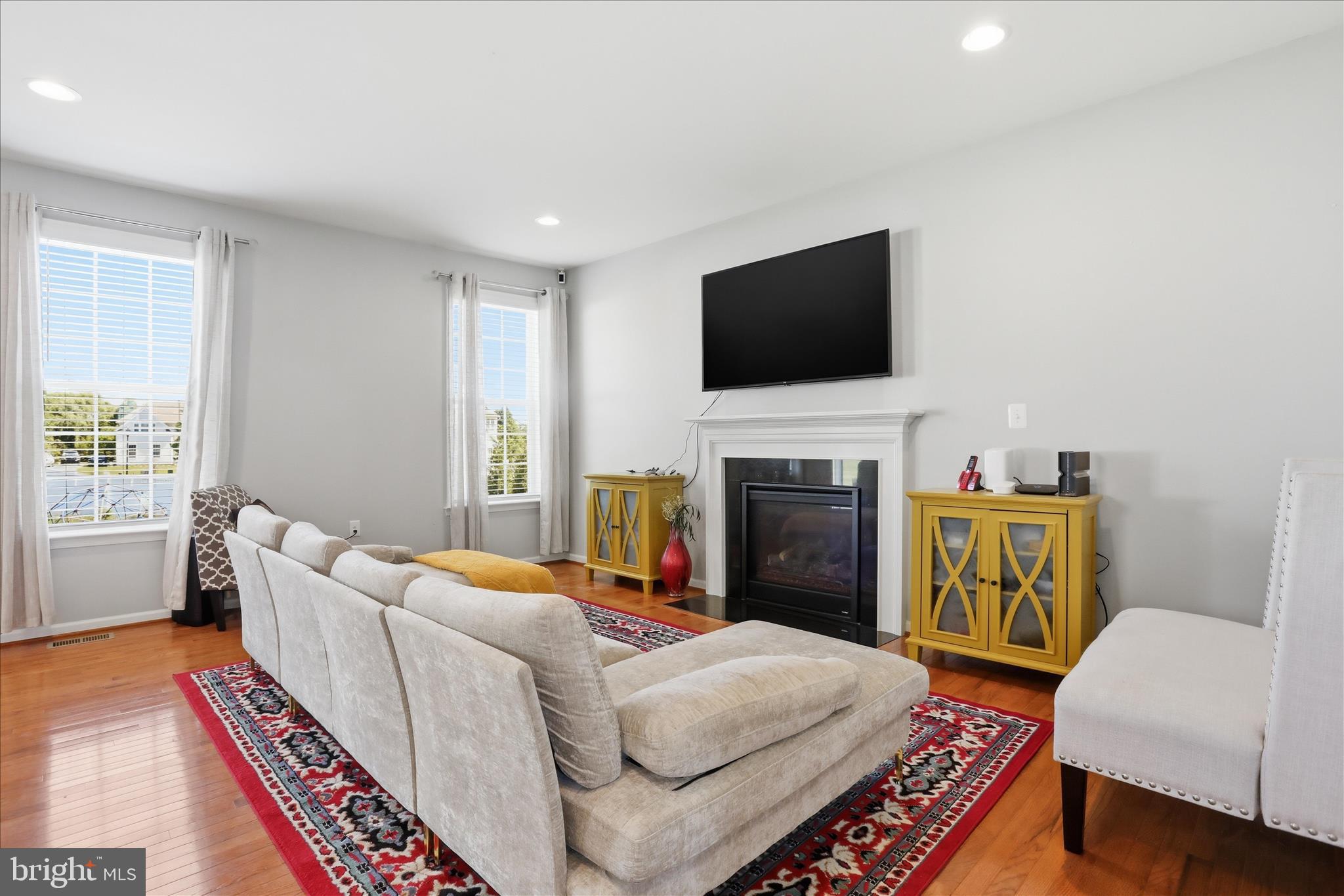 MCCAULEY CROSSING - Residential