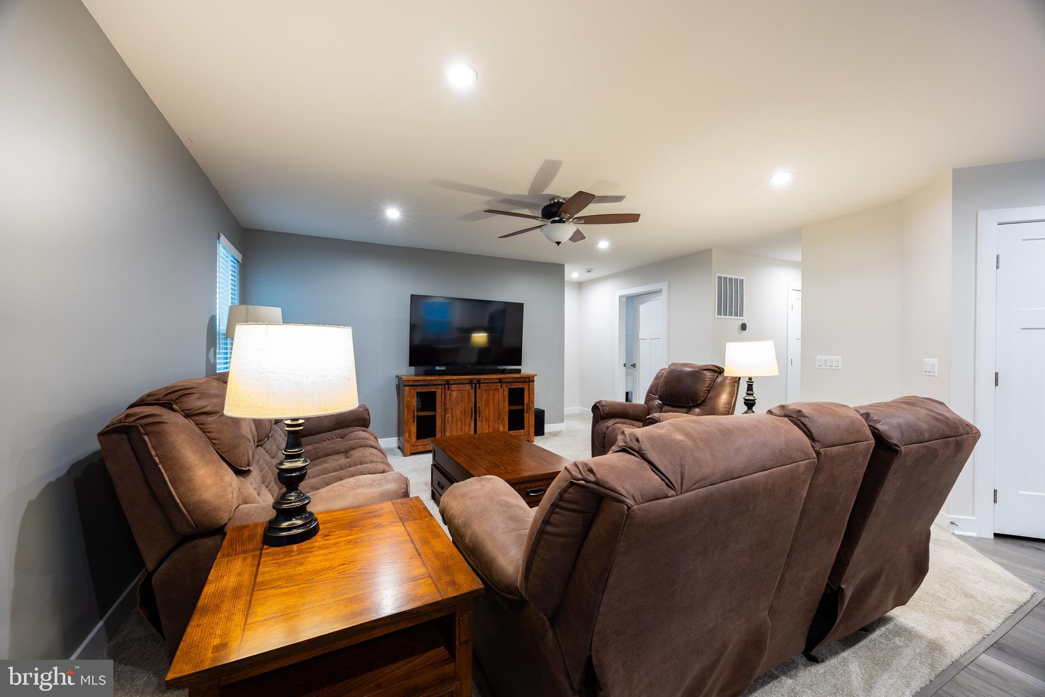 ARCADIA NORTH - Residential