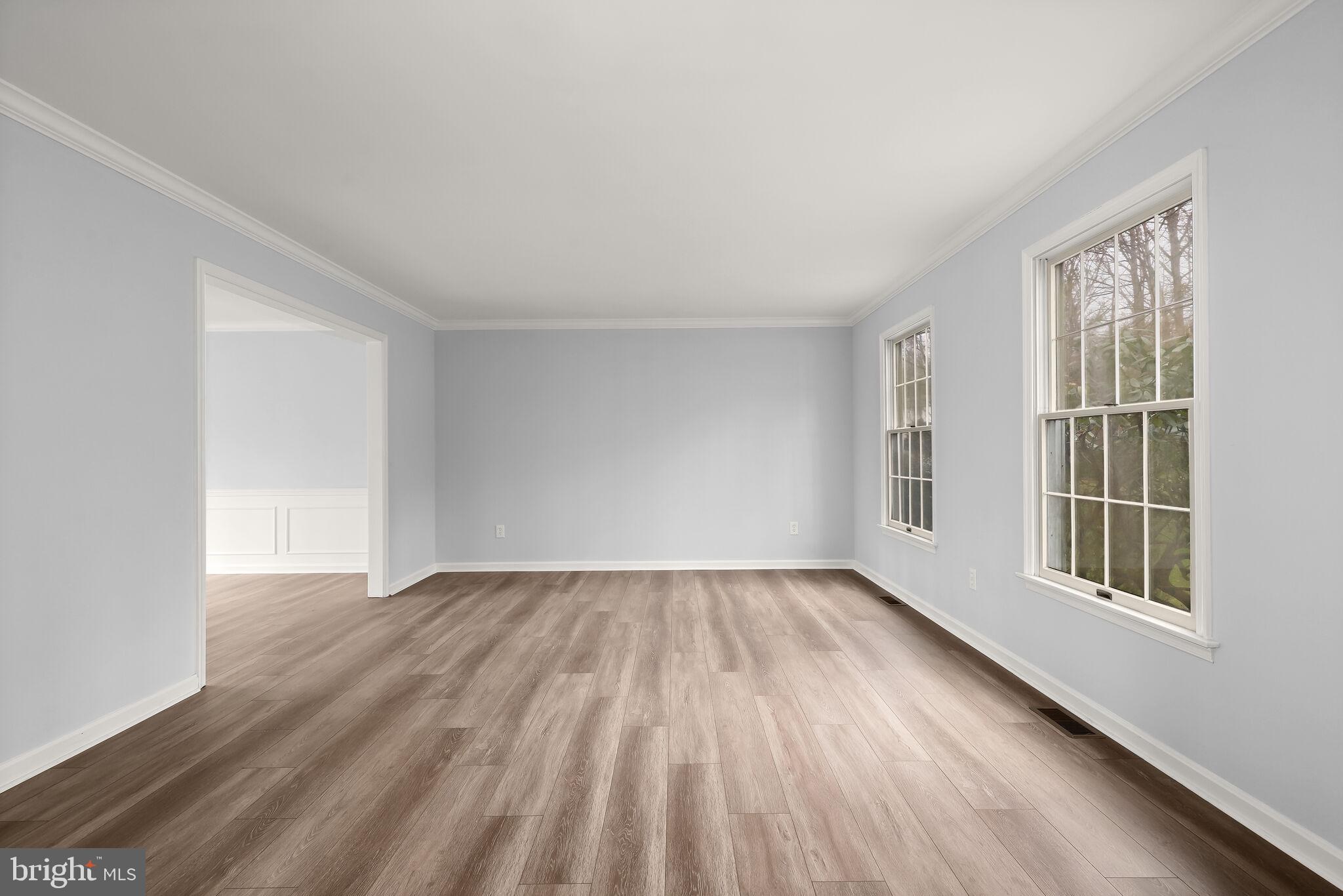 MANOR WOODS - Residential