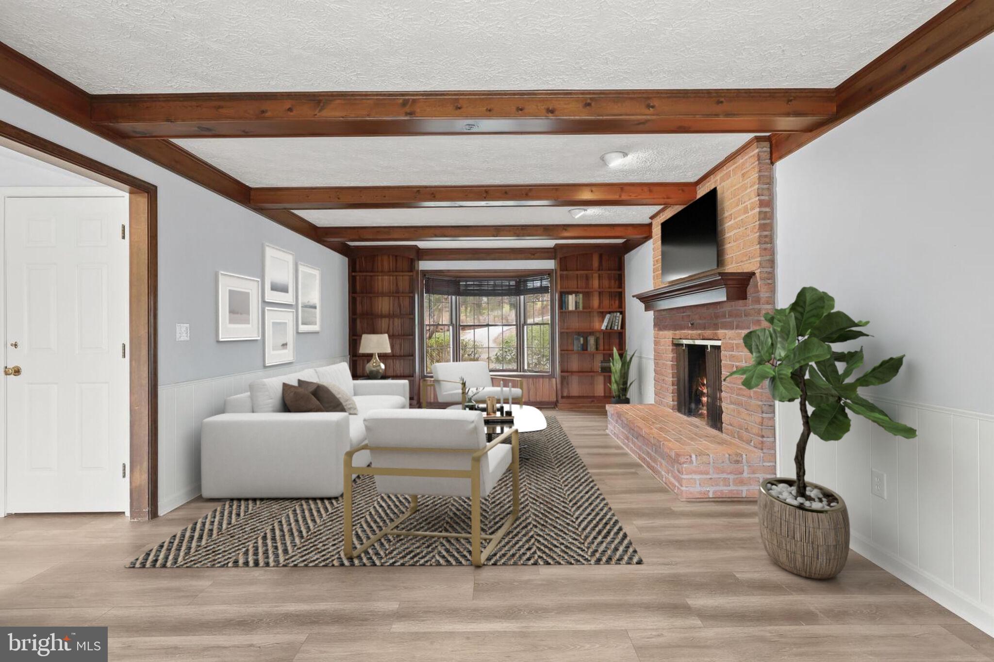 MANOR WOODS - Residential