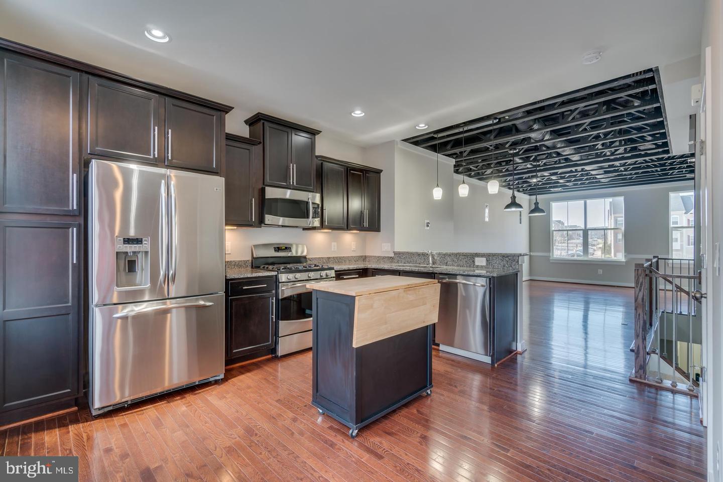 VILLAGE AT WOODSTREAM - Residential