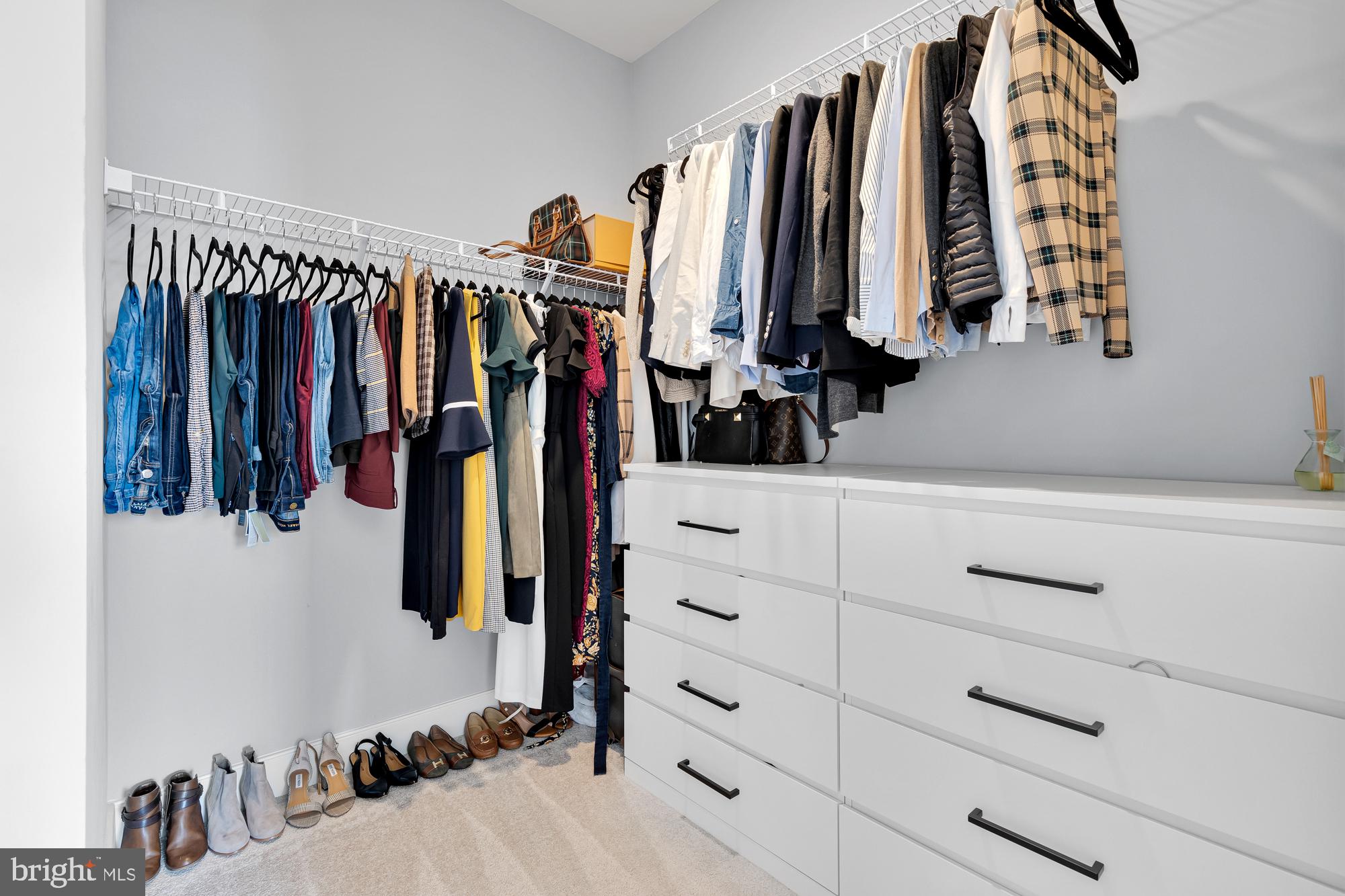 GAITHERSBURG - Residential