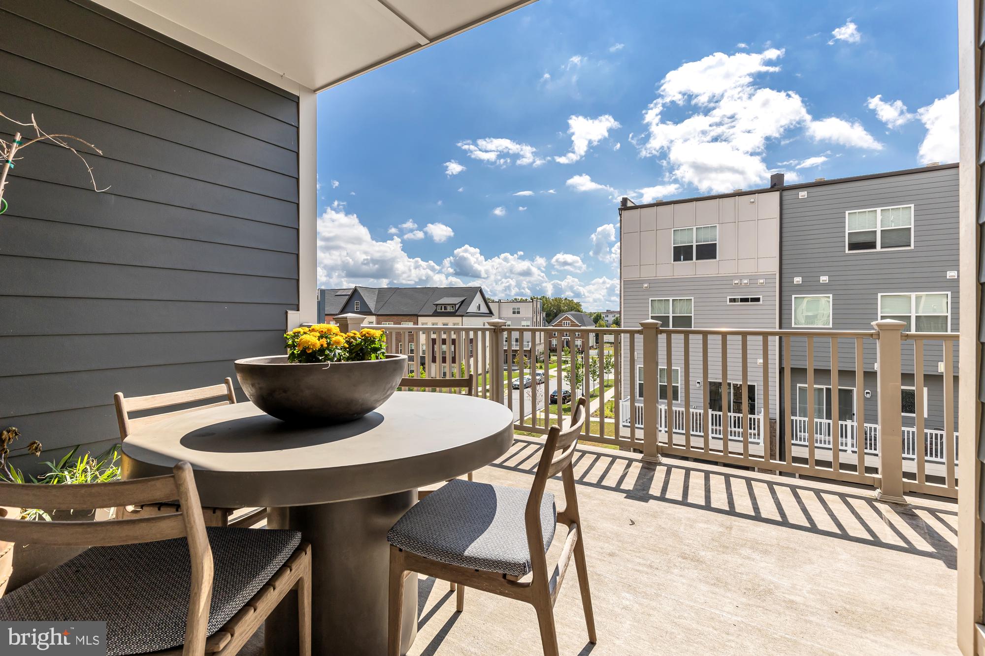 GAITHERSBURG - Residential