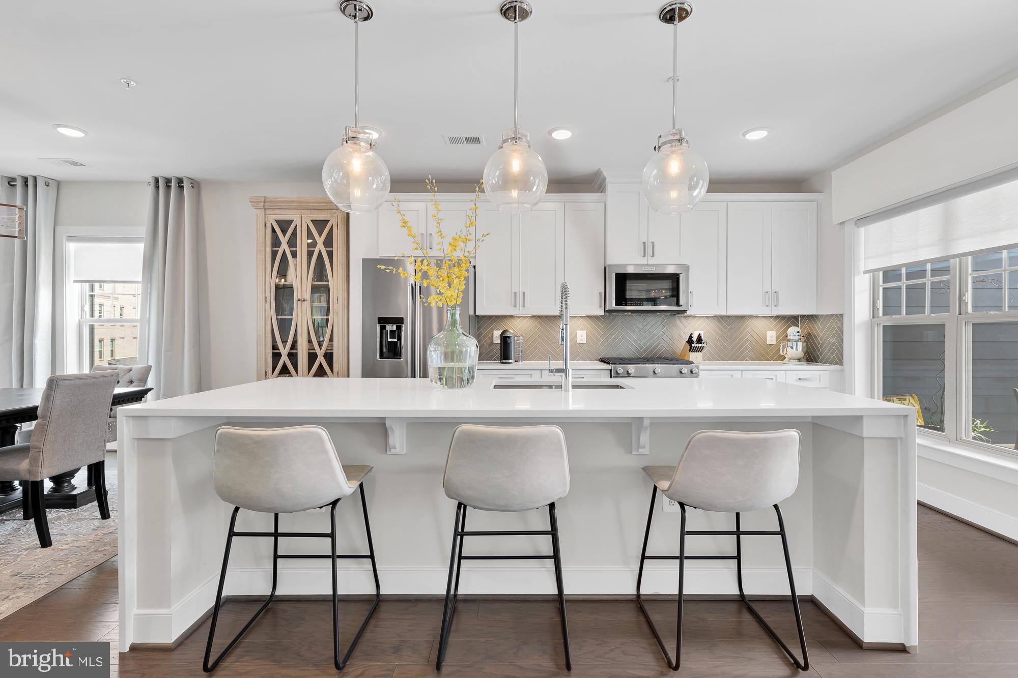 GAITHERSBURG - Residential