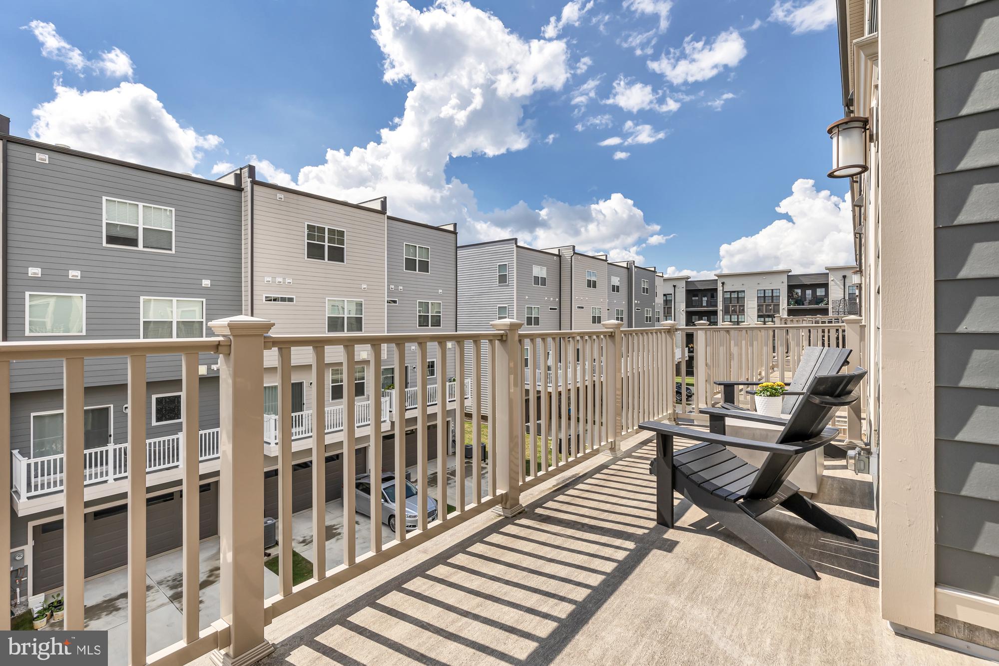 GAITHERSBURG - Residential