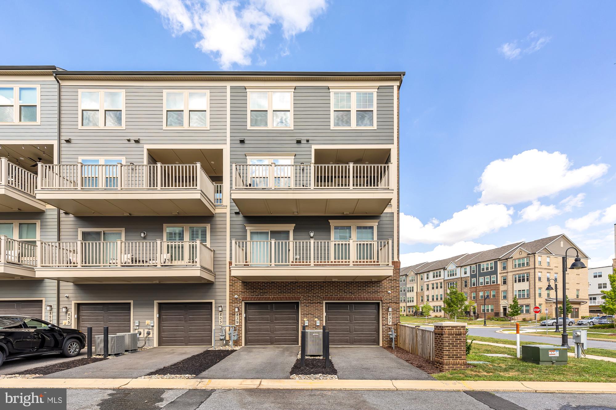 GAITHERSBURG - Residential