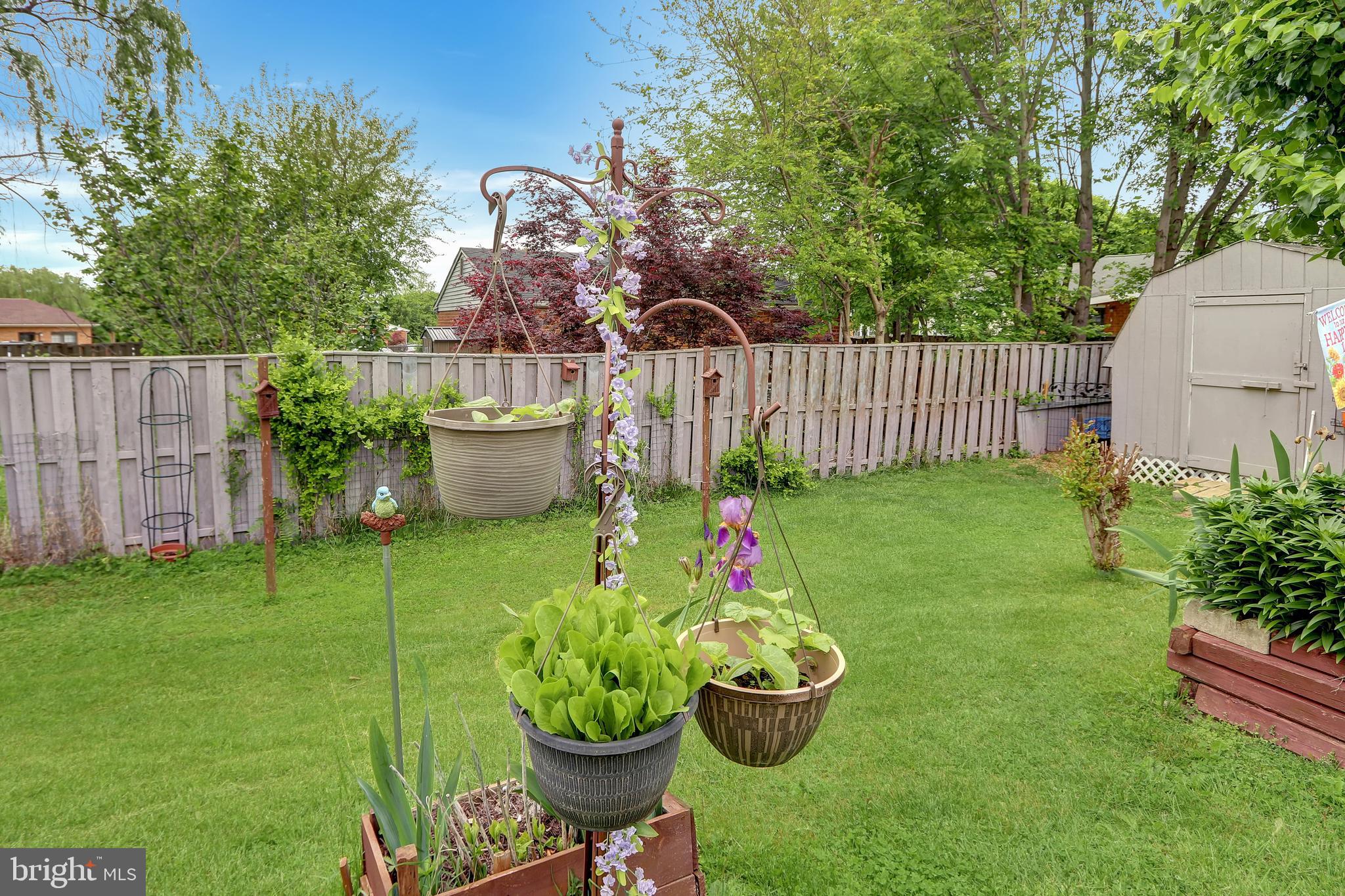 WOODLAND TRAIL - Residential