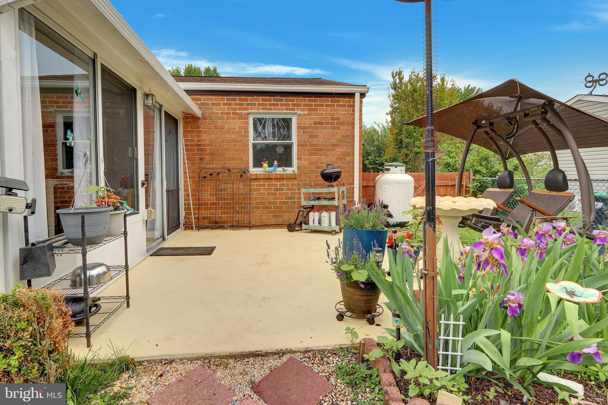 WOODLAND TRAIL - Residential