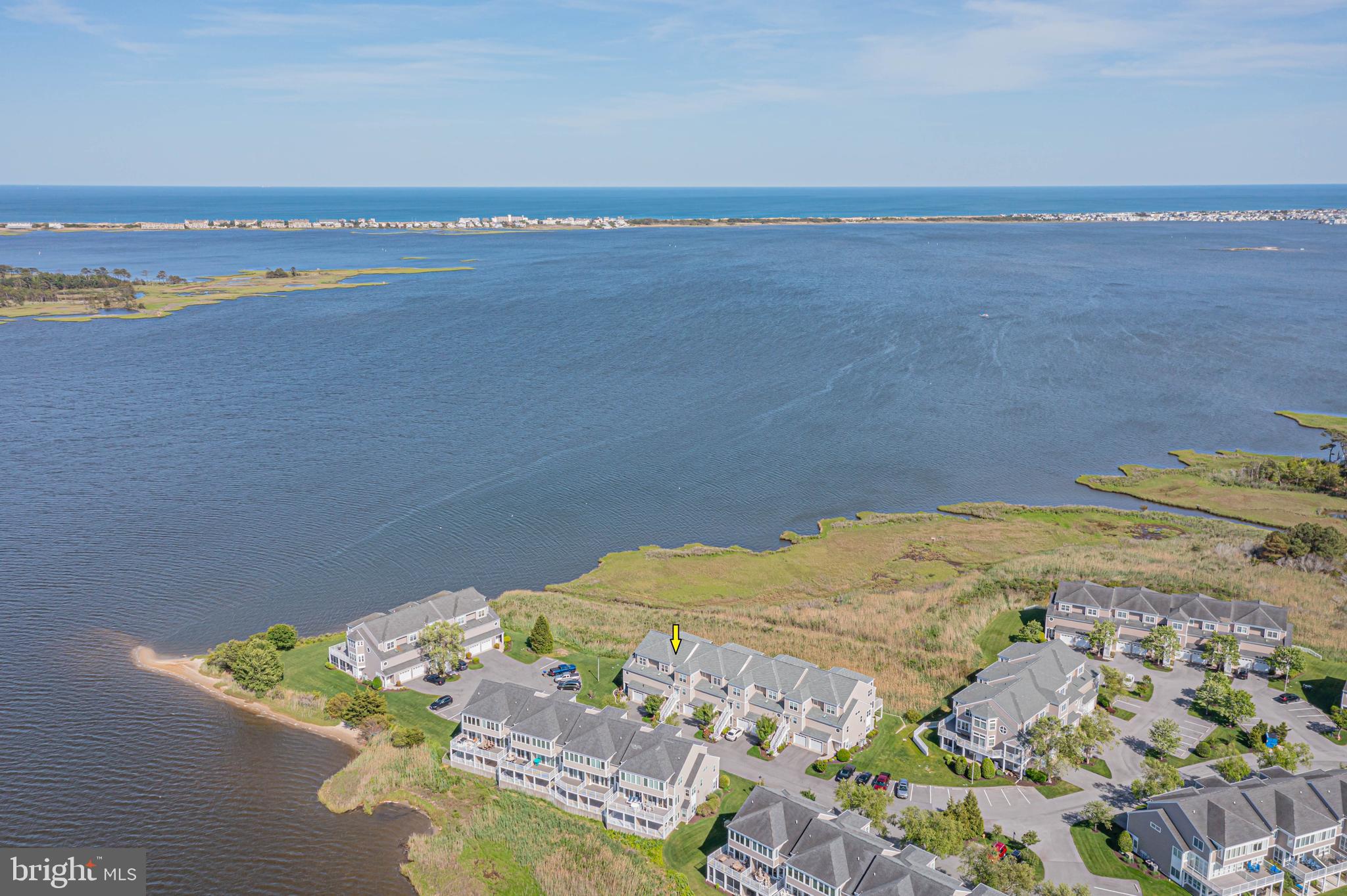 BAYVILLE SHORES - Residential