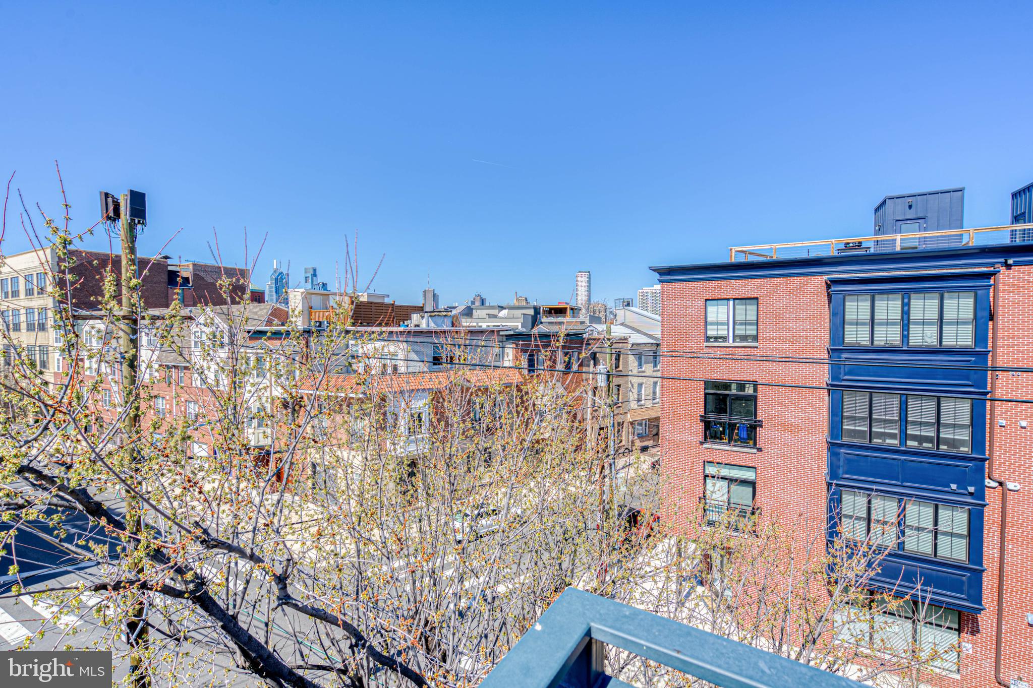 BELLA VISTA - Residential