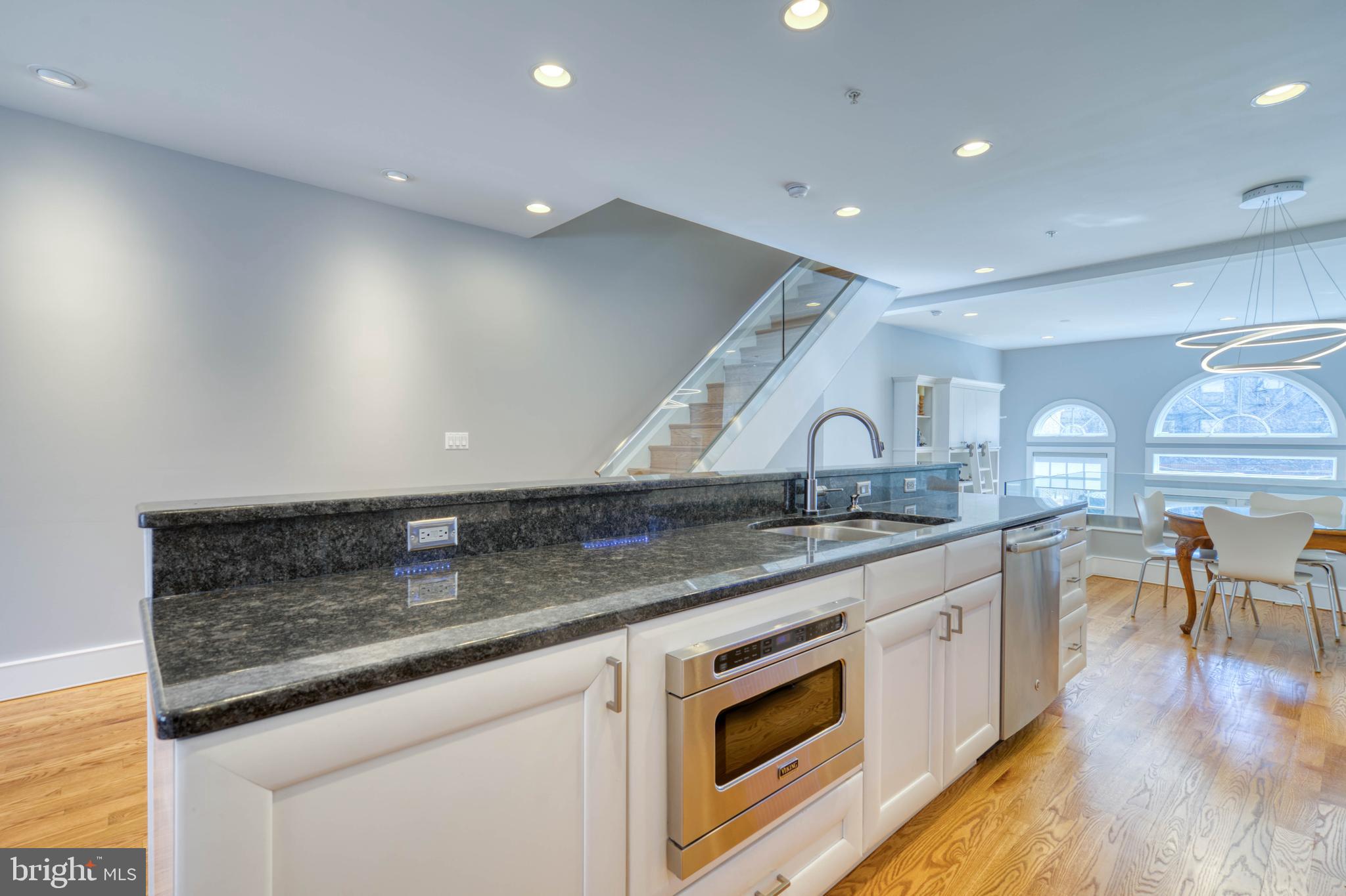 BELLA VISTA - Residential