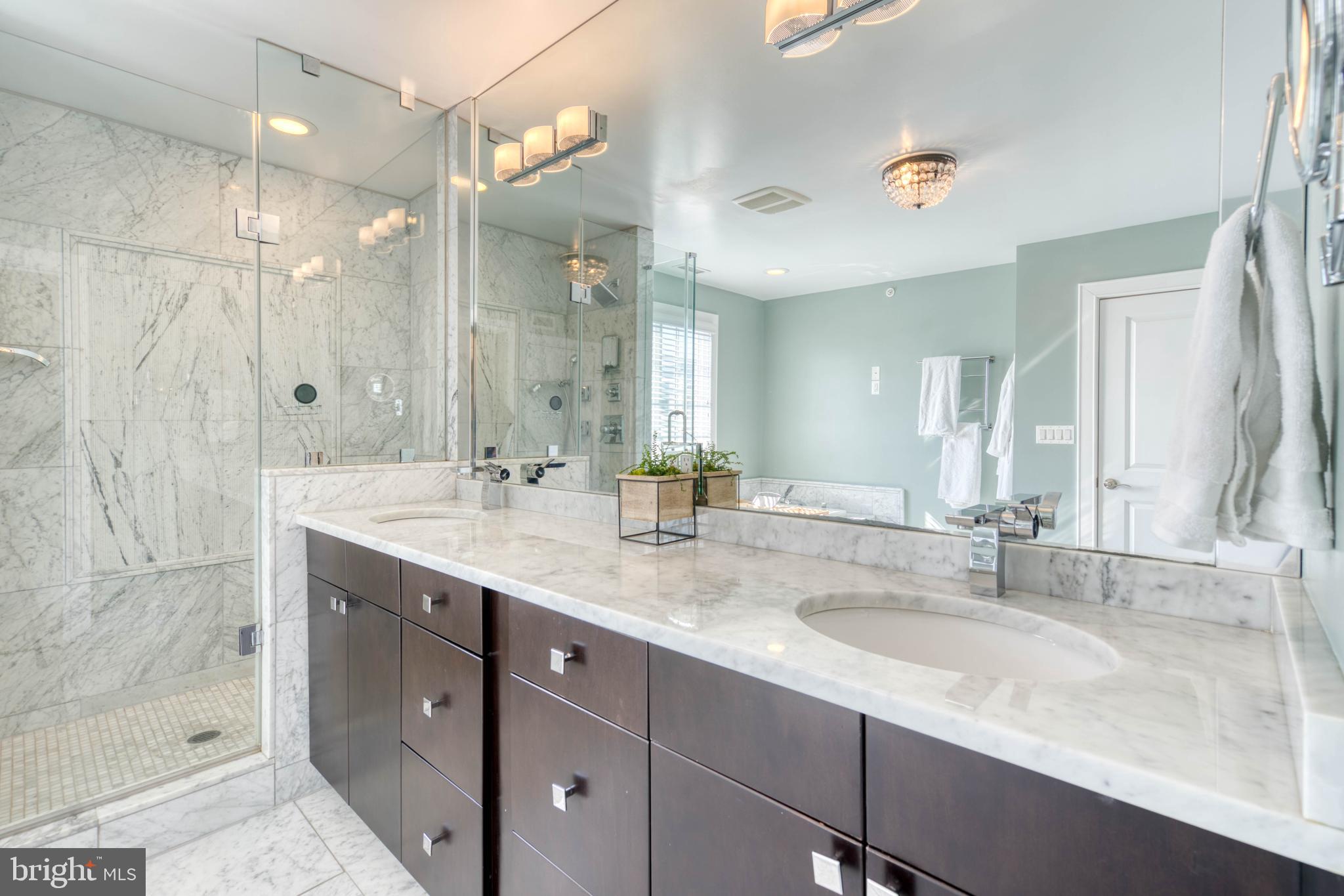 BELLA VISTA - Residential