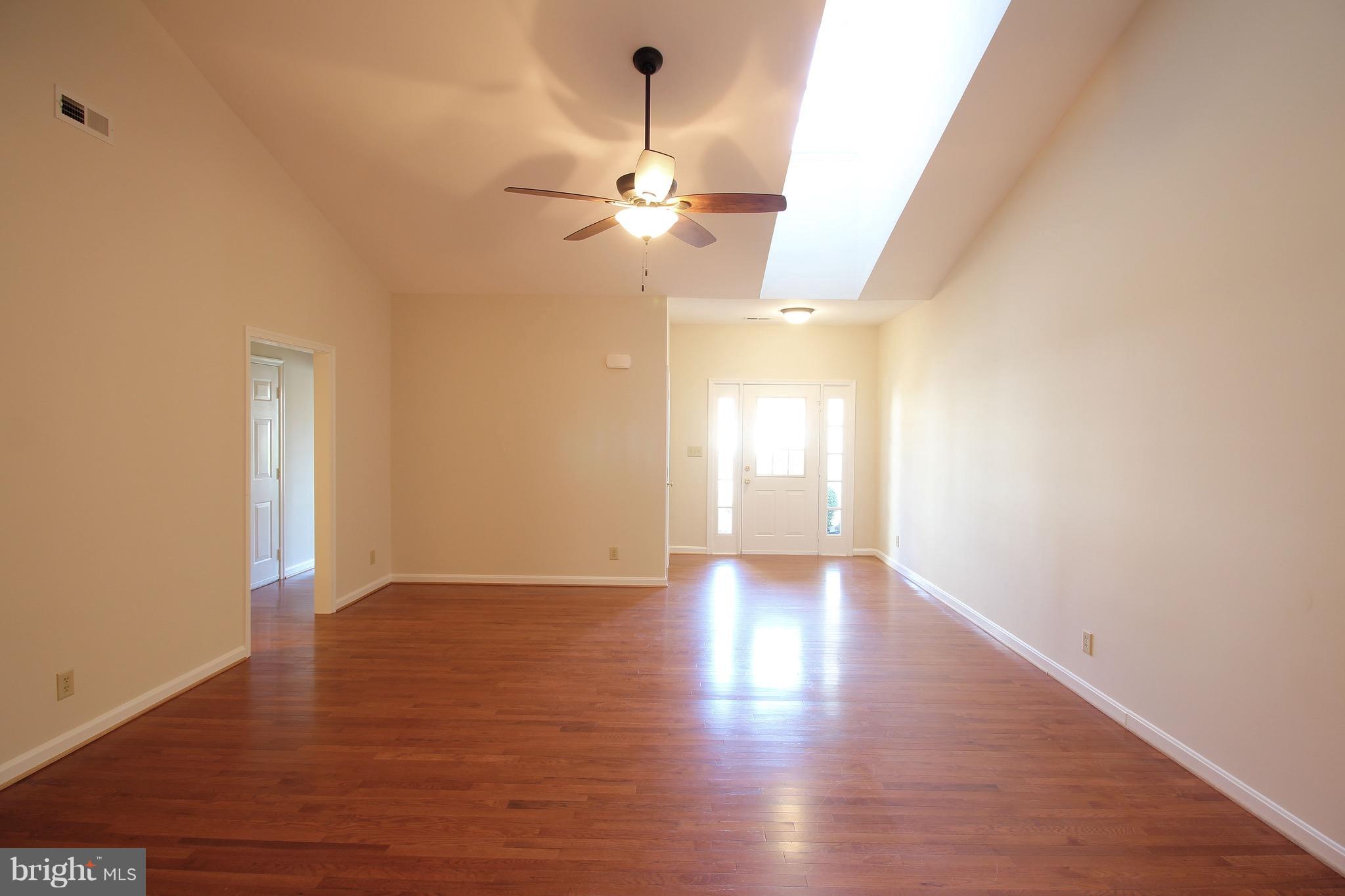 TURNBERRY WEST - Residential