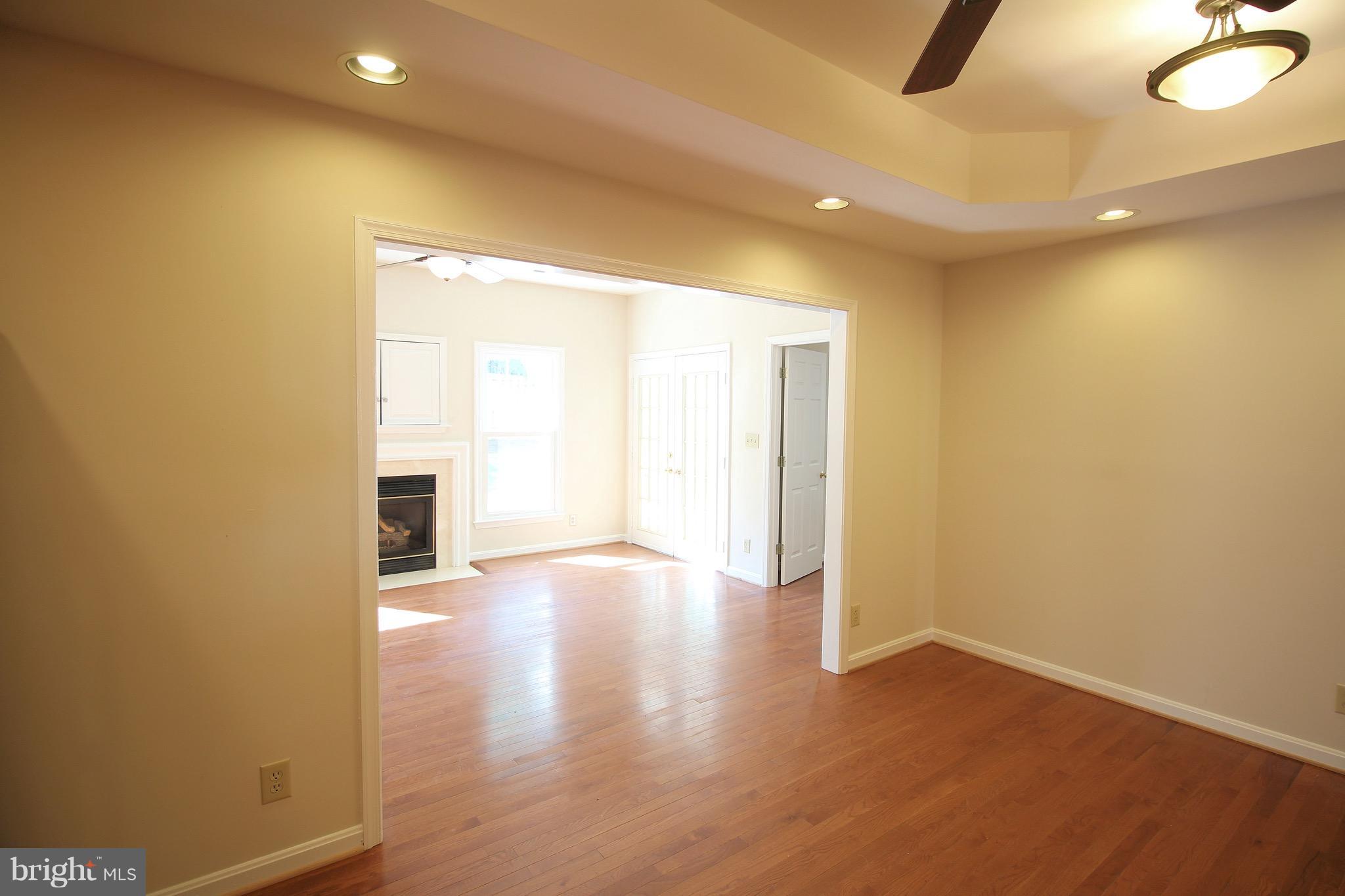 TURNBERRY WEST - Residential