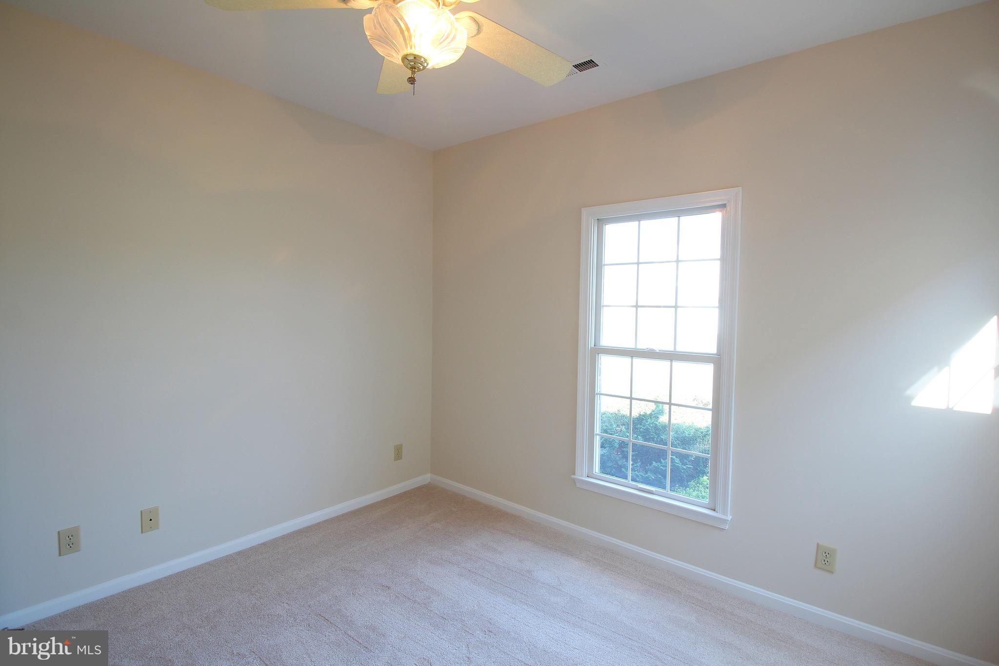 TURNBERRY WEST - Residential