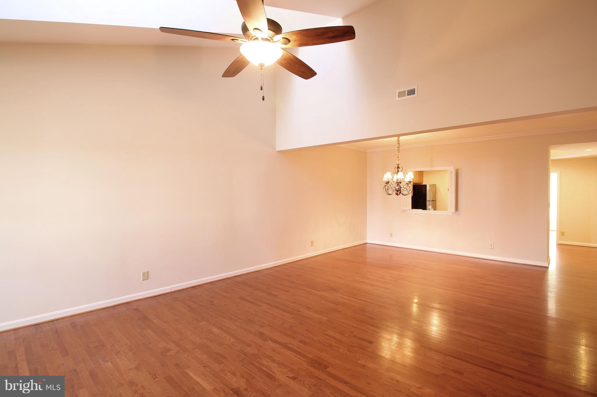 TURNBERRY WEST - Residential