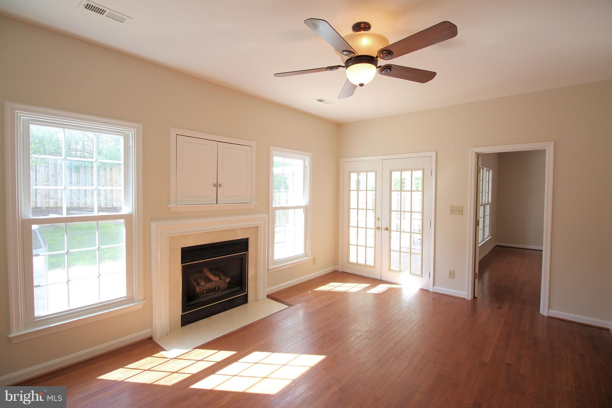 TURNBERRY WEST - Residential