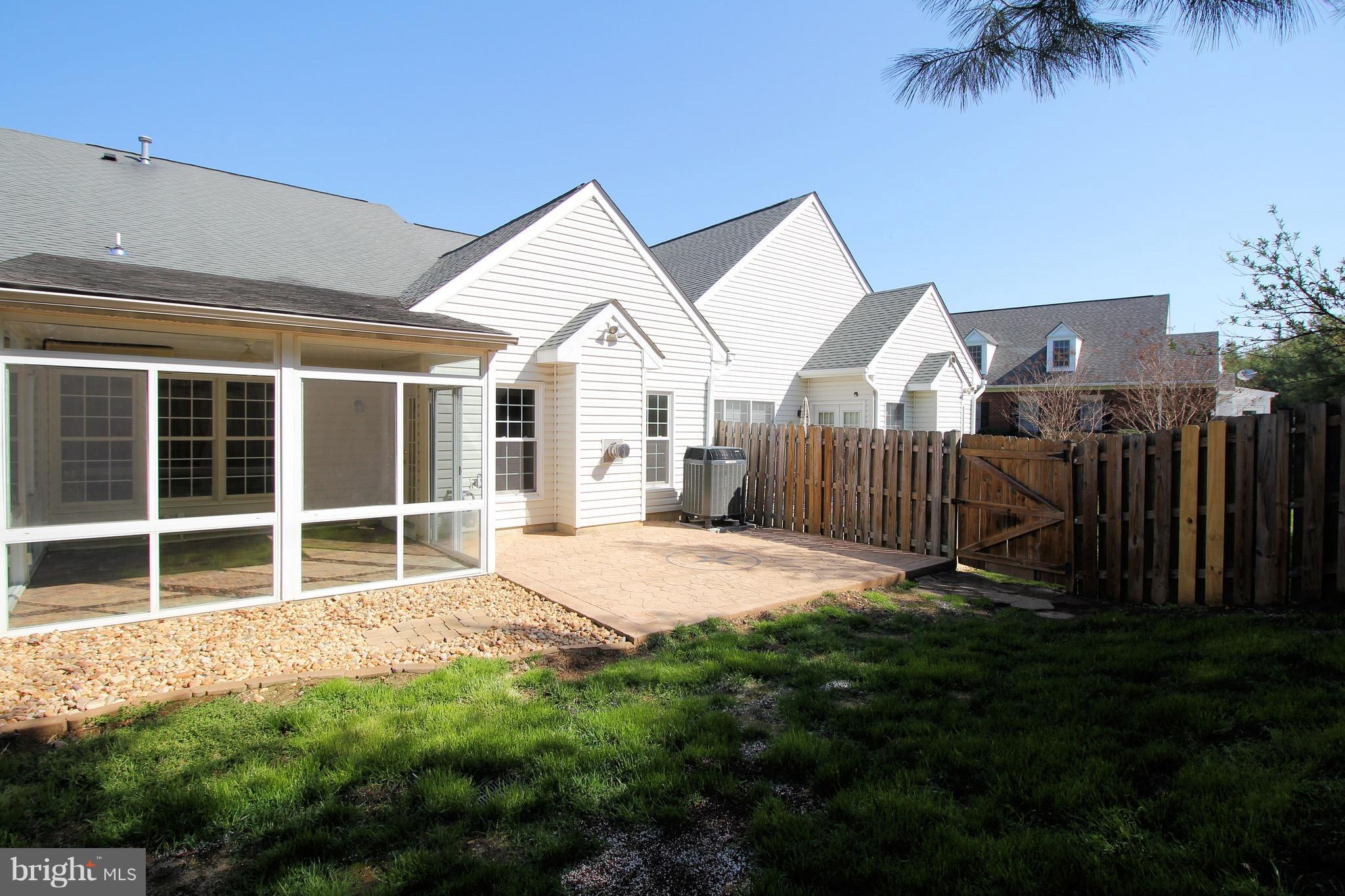 TURNBERRY WEST - Residential