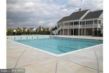 MARTINSBURG STATION - Residential Lease