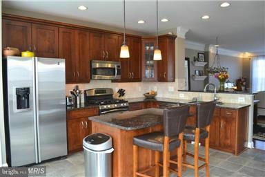 MARTINSBURG STATION - Residential Lease