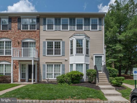 Photo of 109 Chambord Court, HAMILTON, NJ 08619 (MLS # NJME2065058)