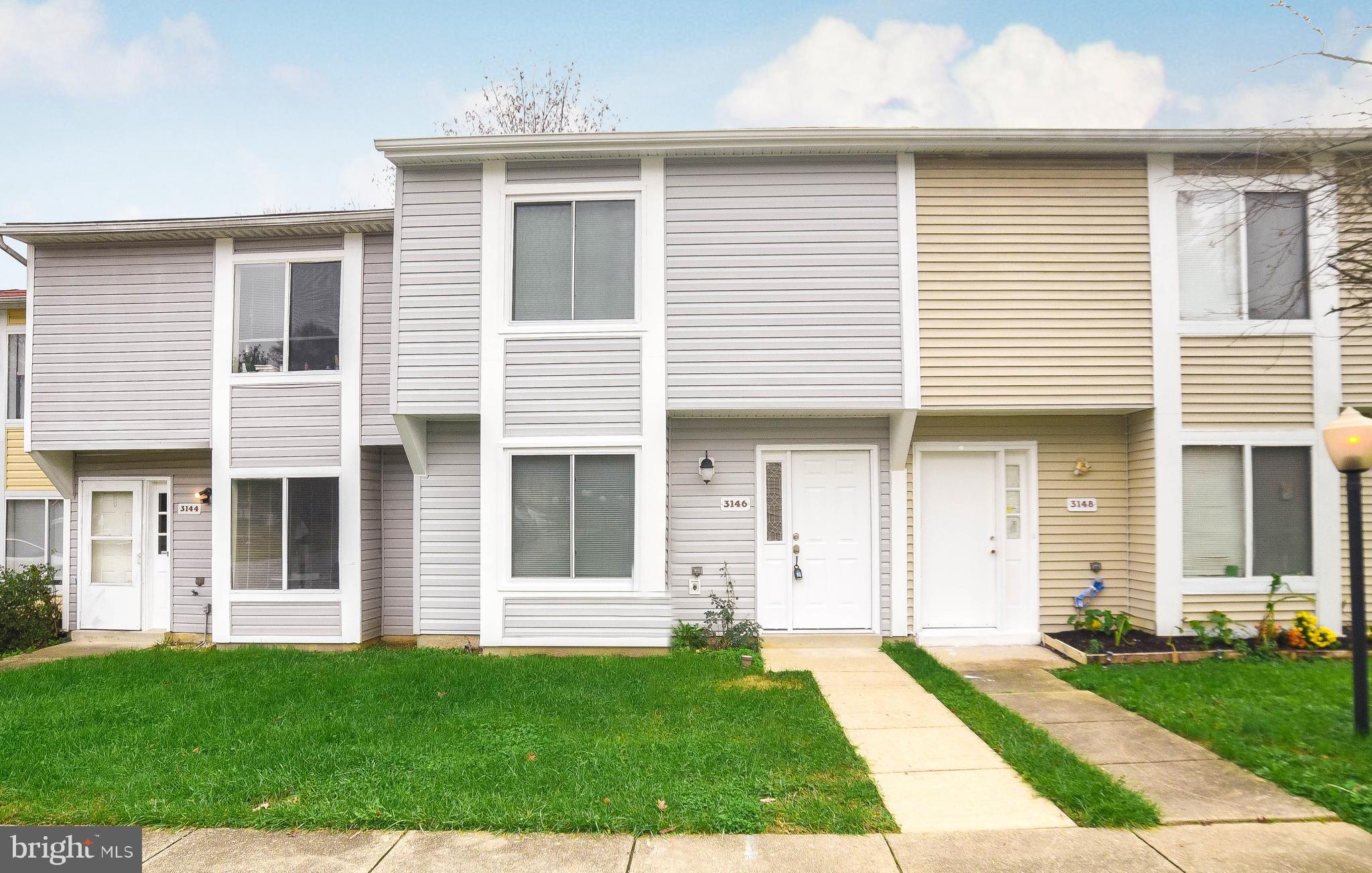 HUNTINGTON NEIGHBORHOOD - Residential