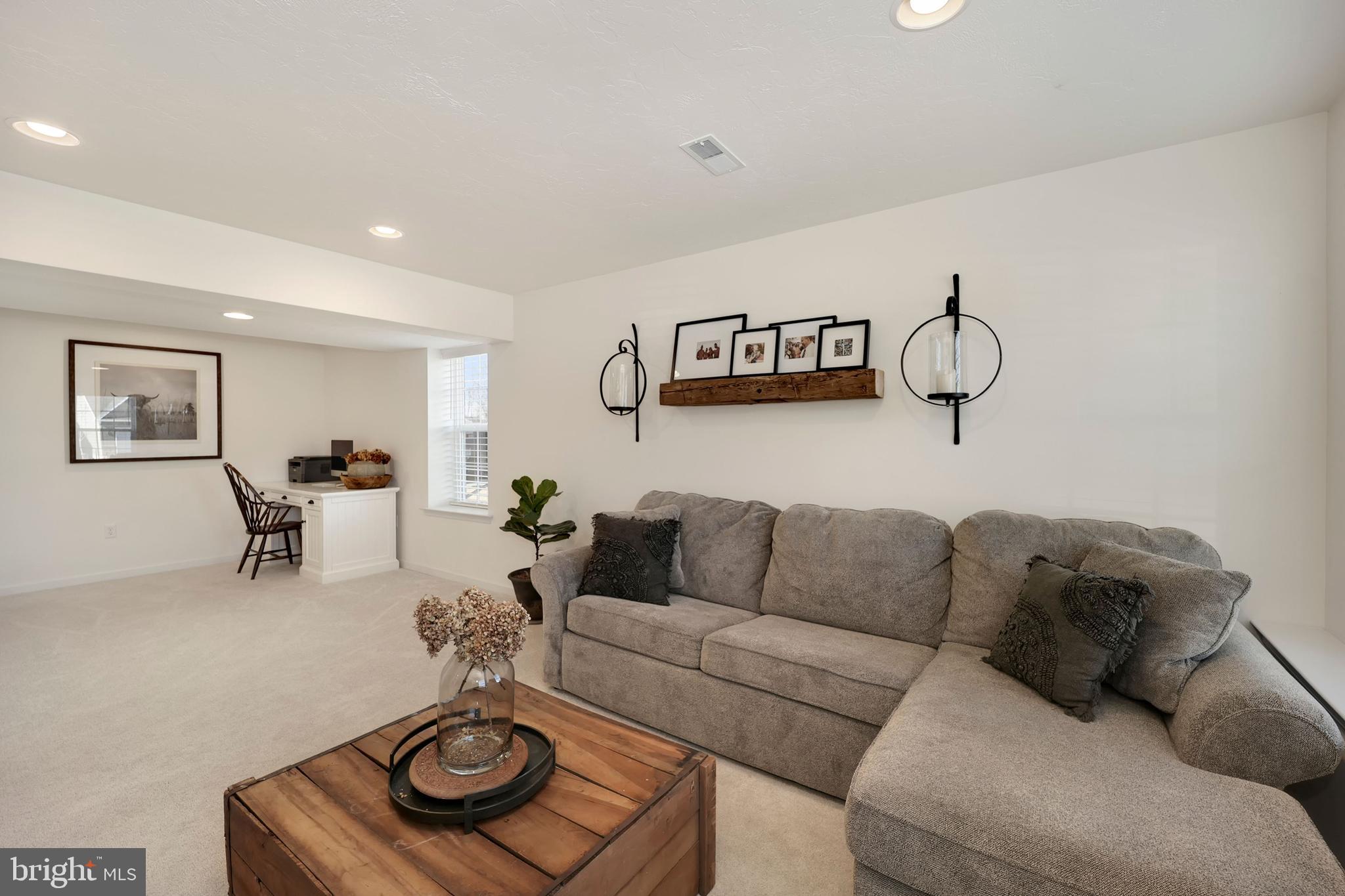 HOMESTEAD ACRES - Residential