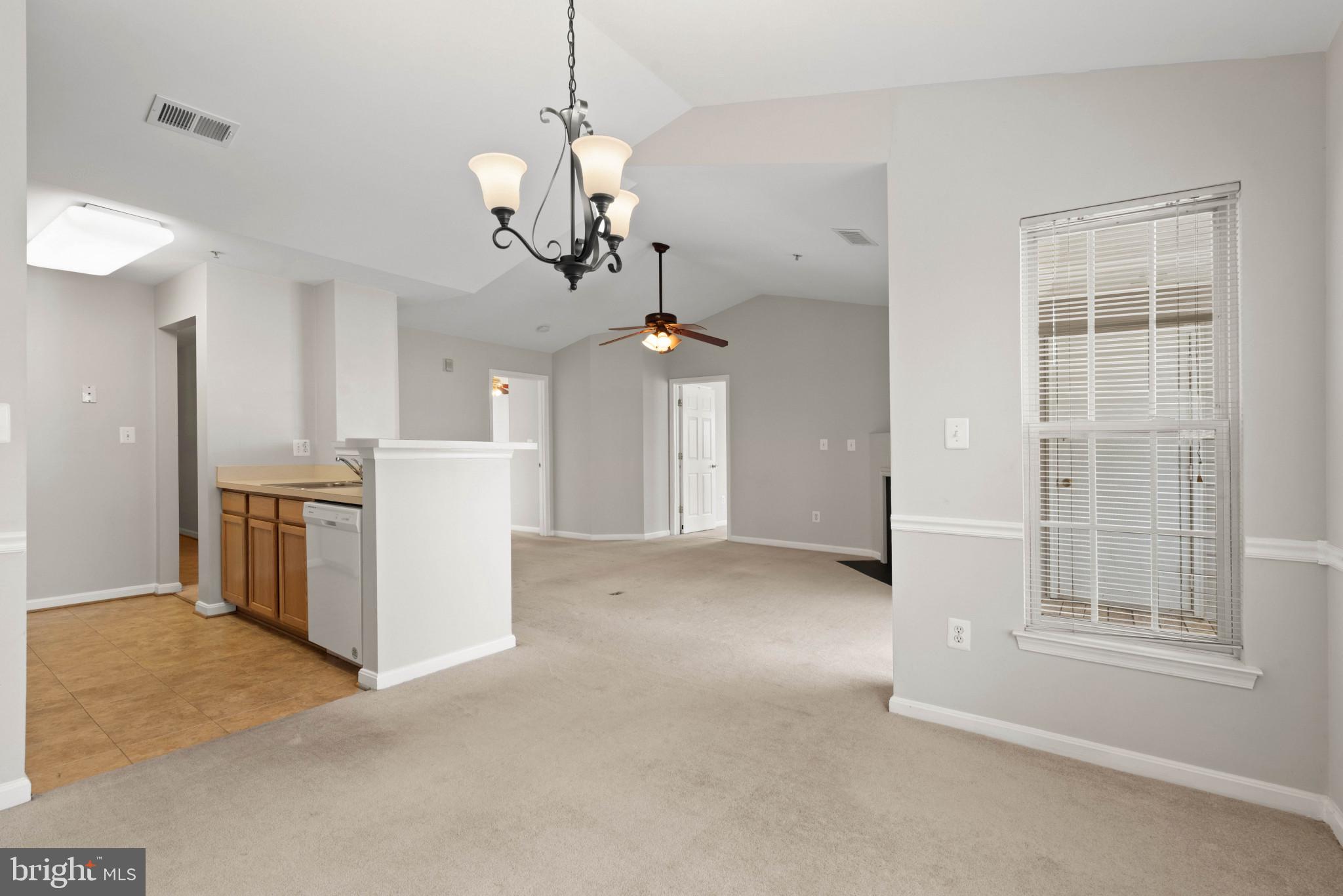 SCOTTS CROSSING - Residential Lease