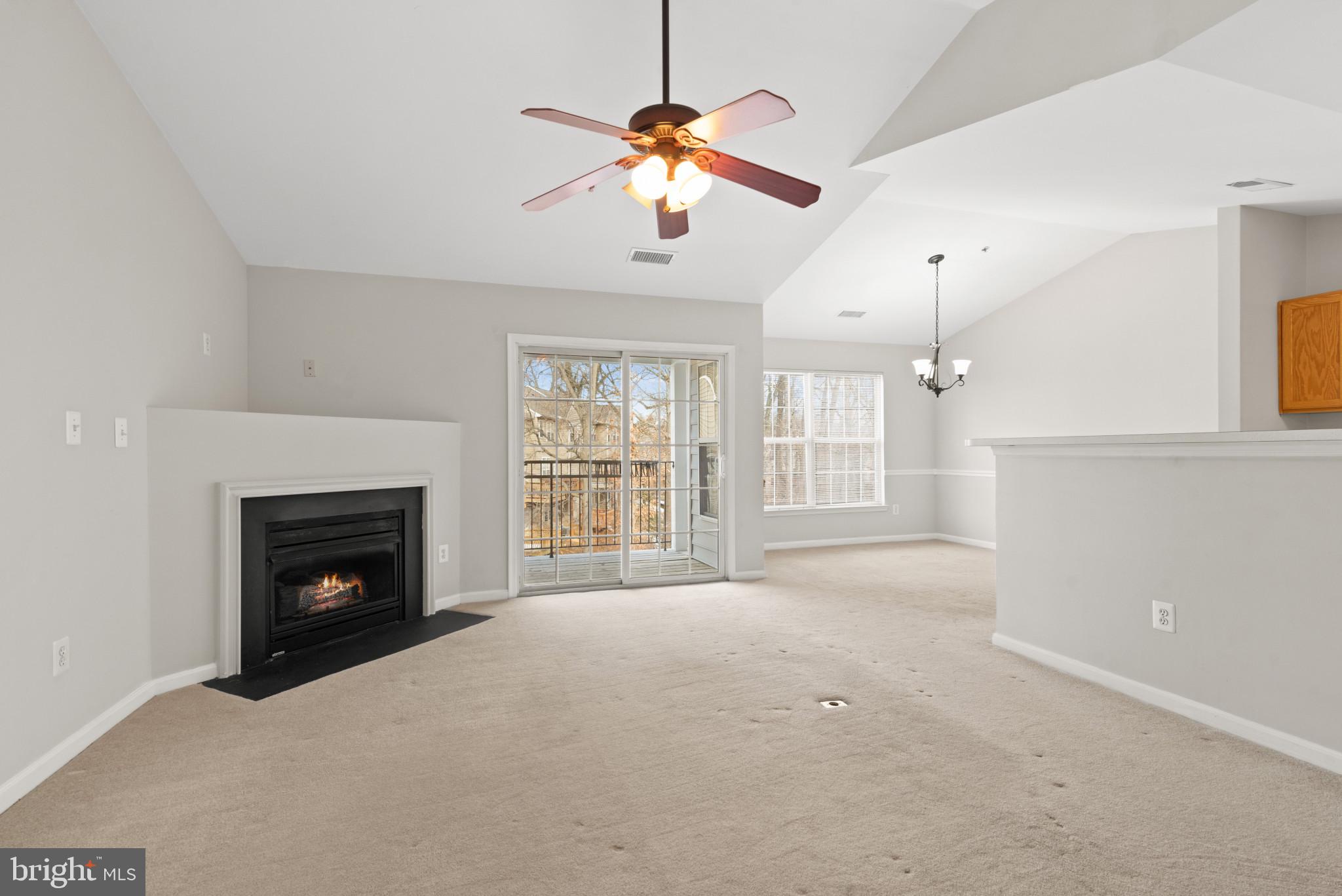 SCOTTS CROSSING - Residential Lease