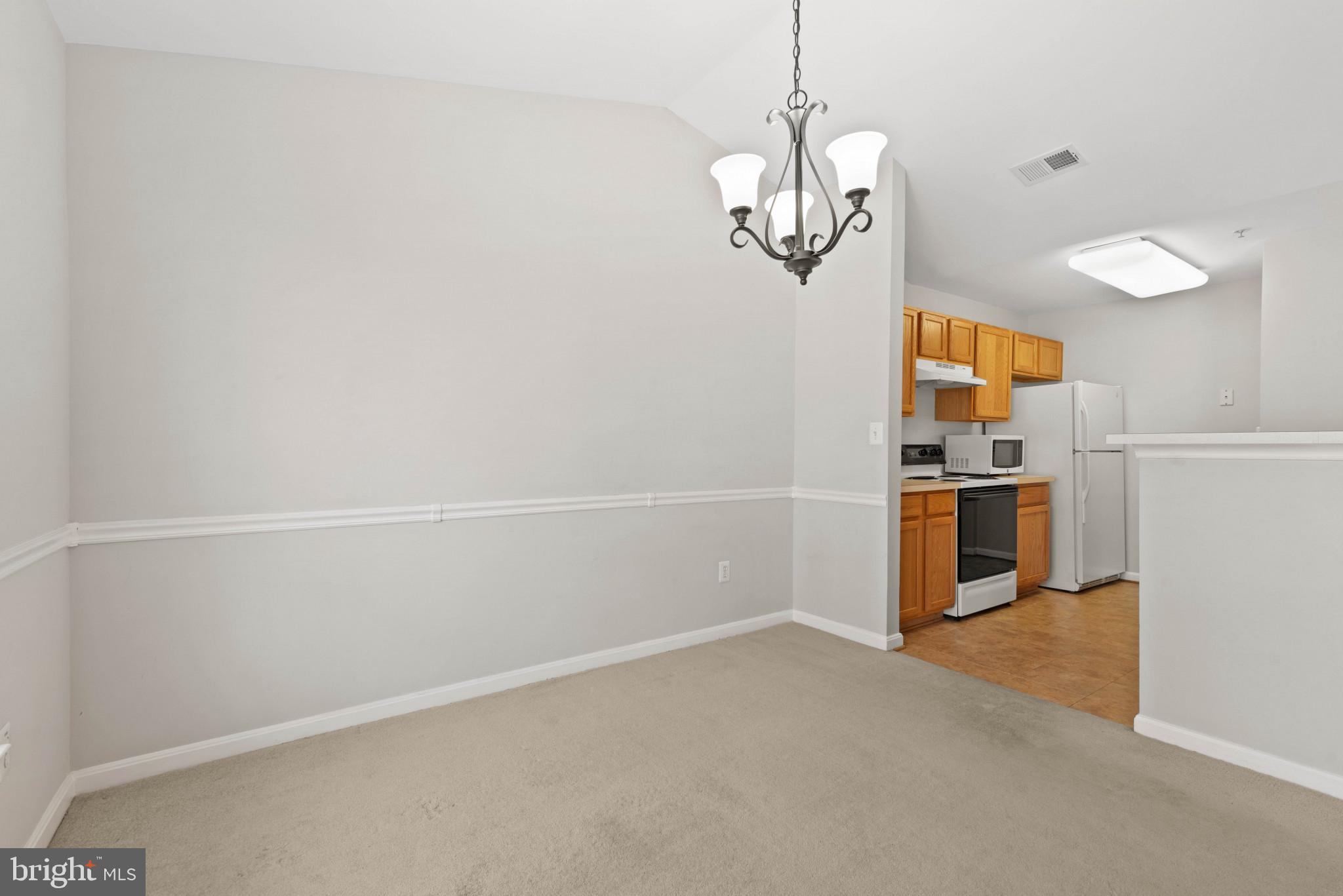 SCOTTS CROSSING - Residential Lease