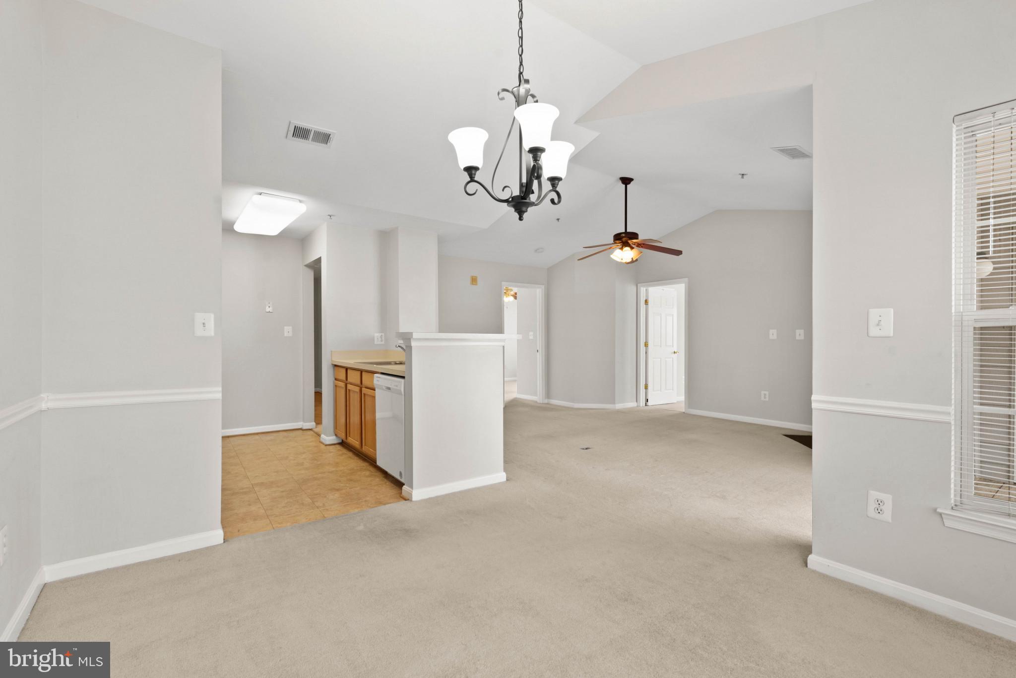 SCOTTS CROSSING - Residential Lease