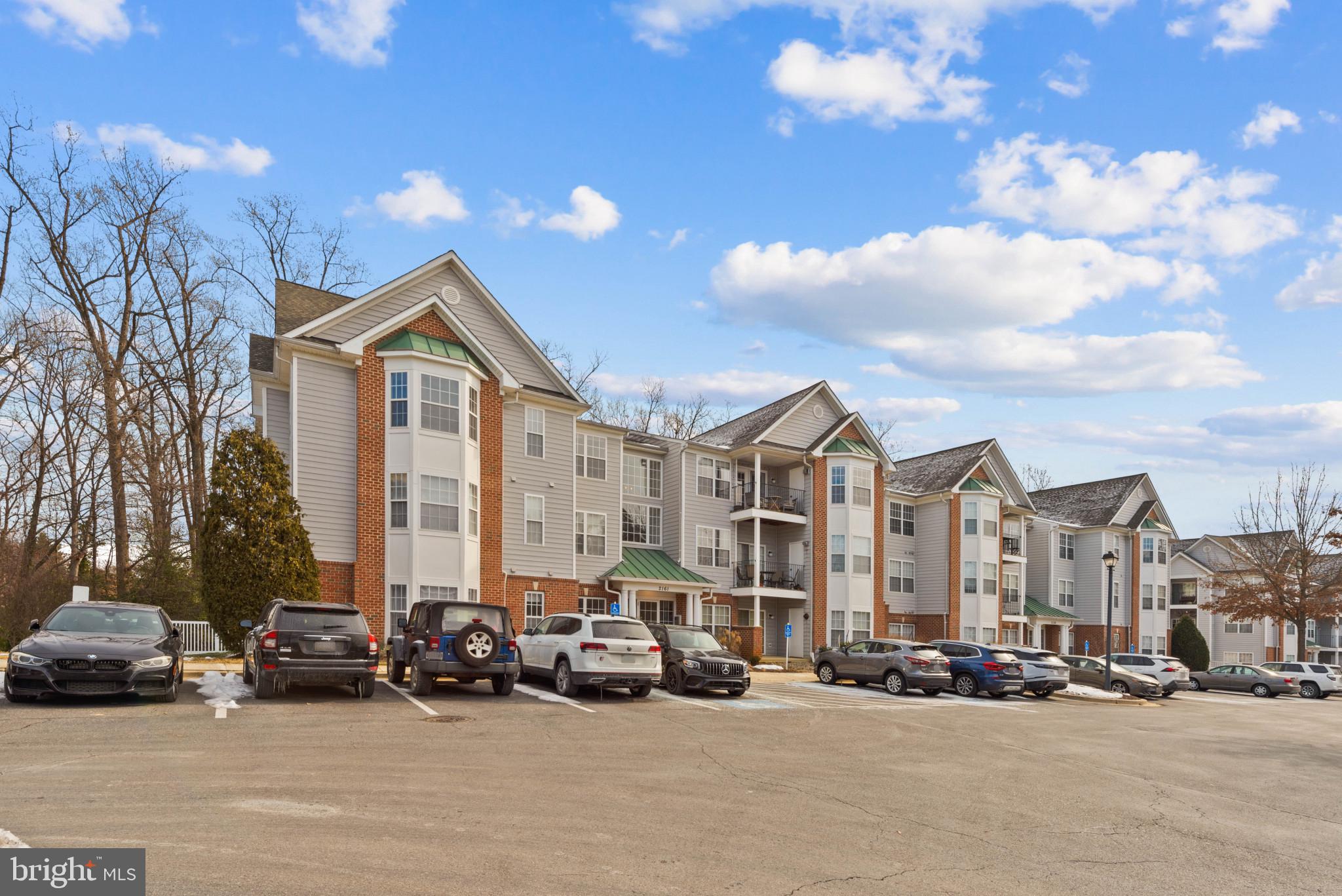 SCOTTS CROSSING - Residential Lease