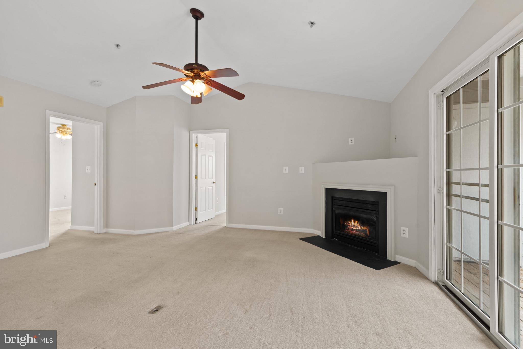 SCOTTS CROSSING - Residential Lease